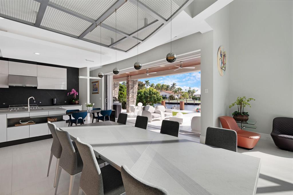 SANTA BARBARA SHORES - Residential