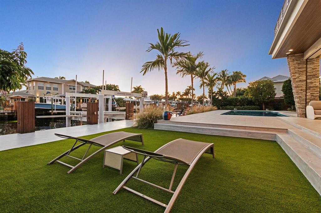 SANTA BARBARA SHORES - Residential