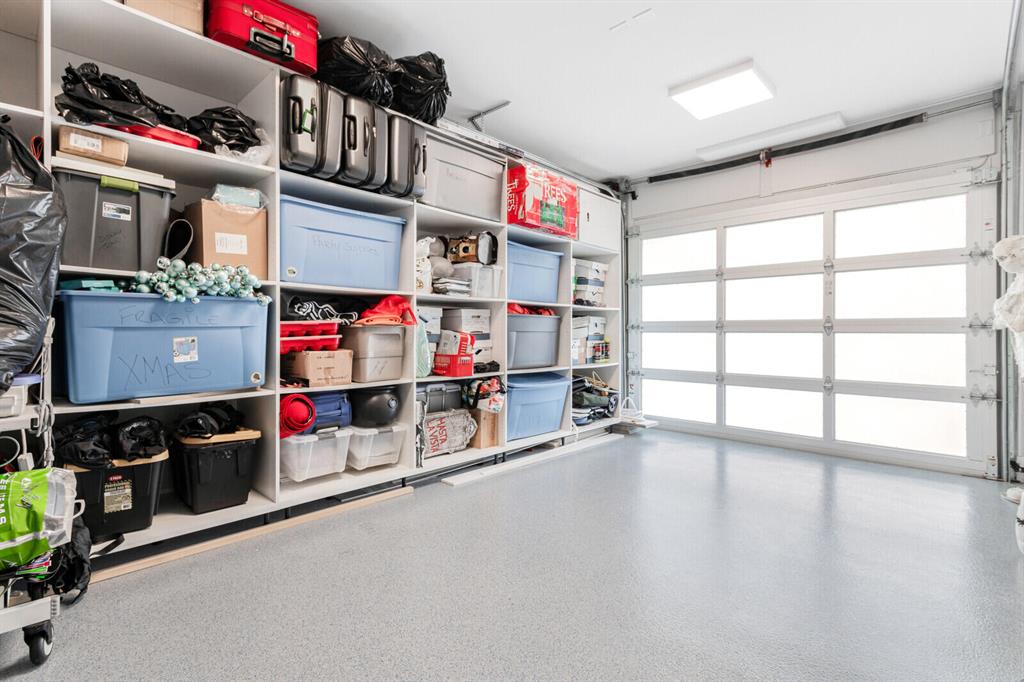 SANTA BARBARA SHORES - Residential