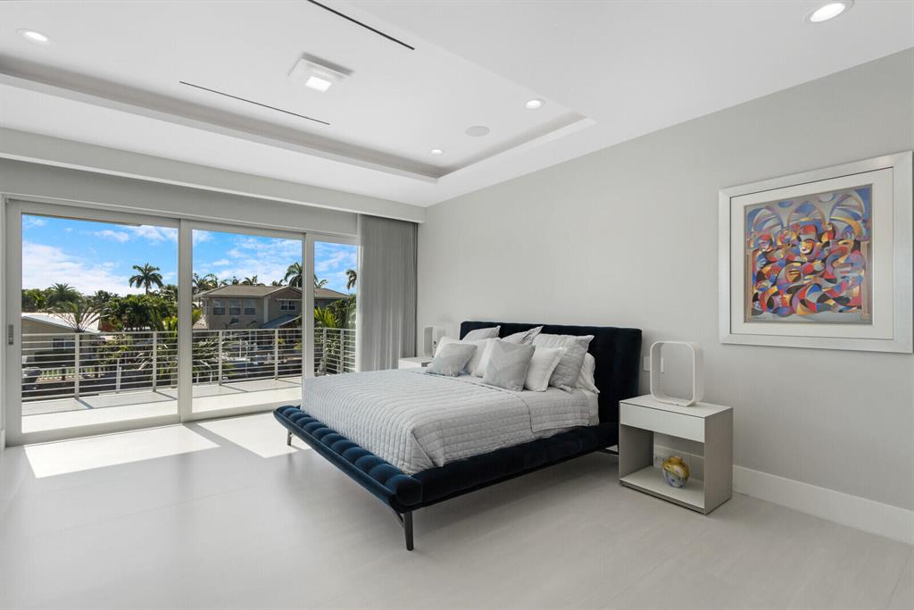 SANTA BARBARA SHORES - Residential