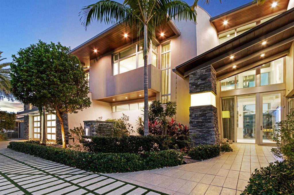 SANTA BARBARA SHORES - Residential