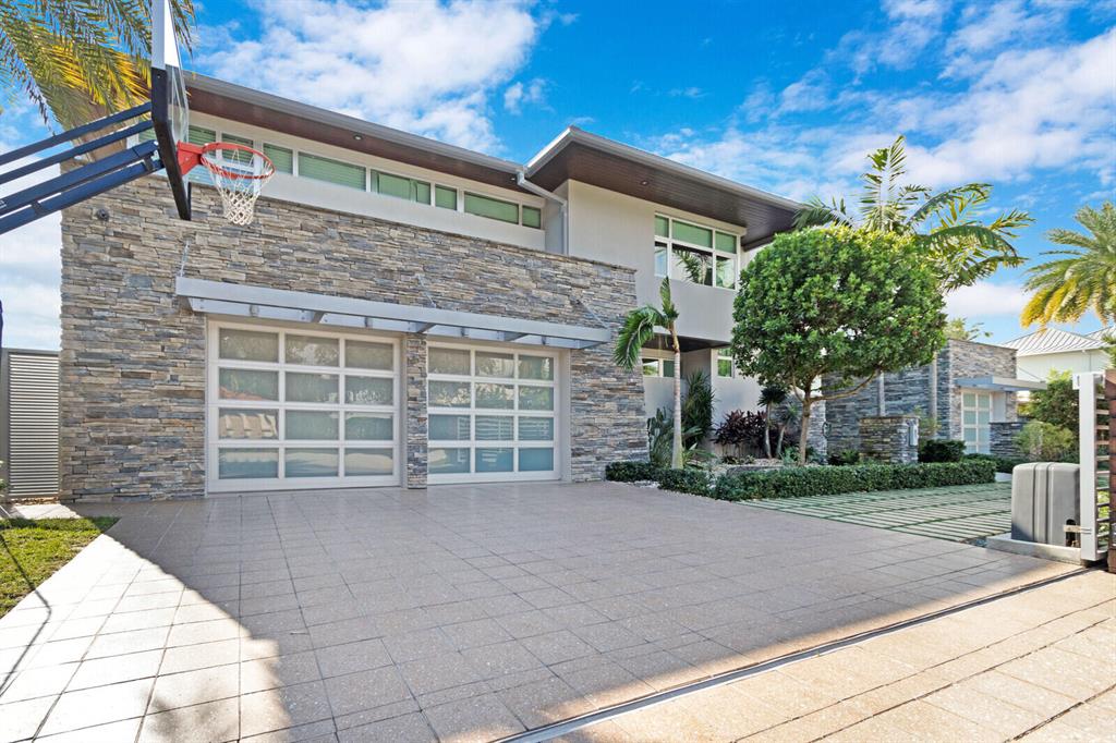 SANTA BARBARA SHORES - Residential