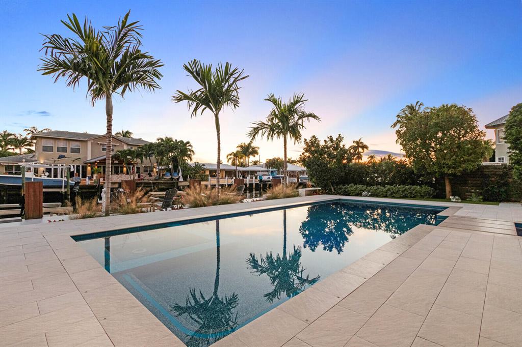 SANTA BARBARA SHORES - Residential