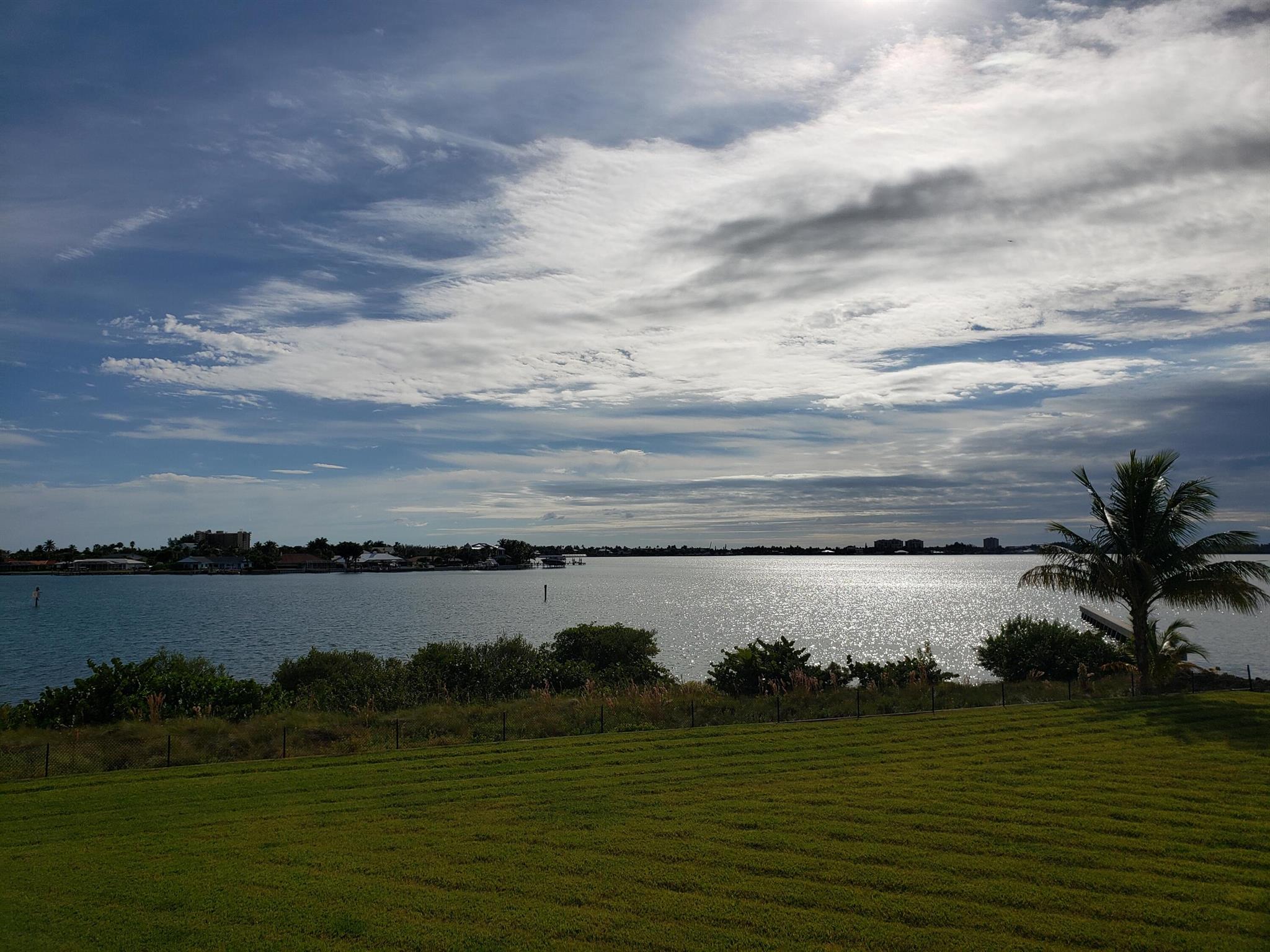 HARBOUR ISLE AT HUTCHINSO - Residential