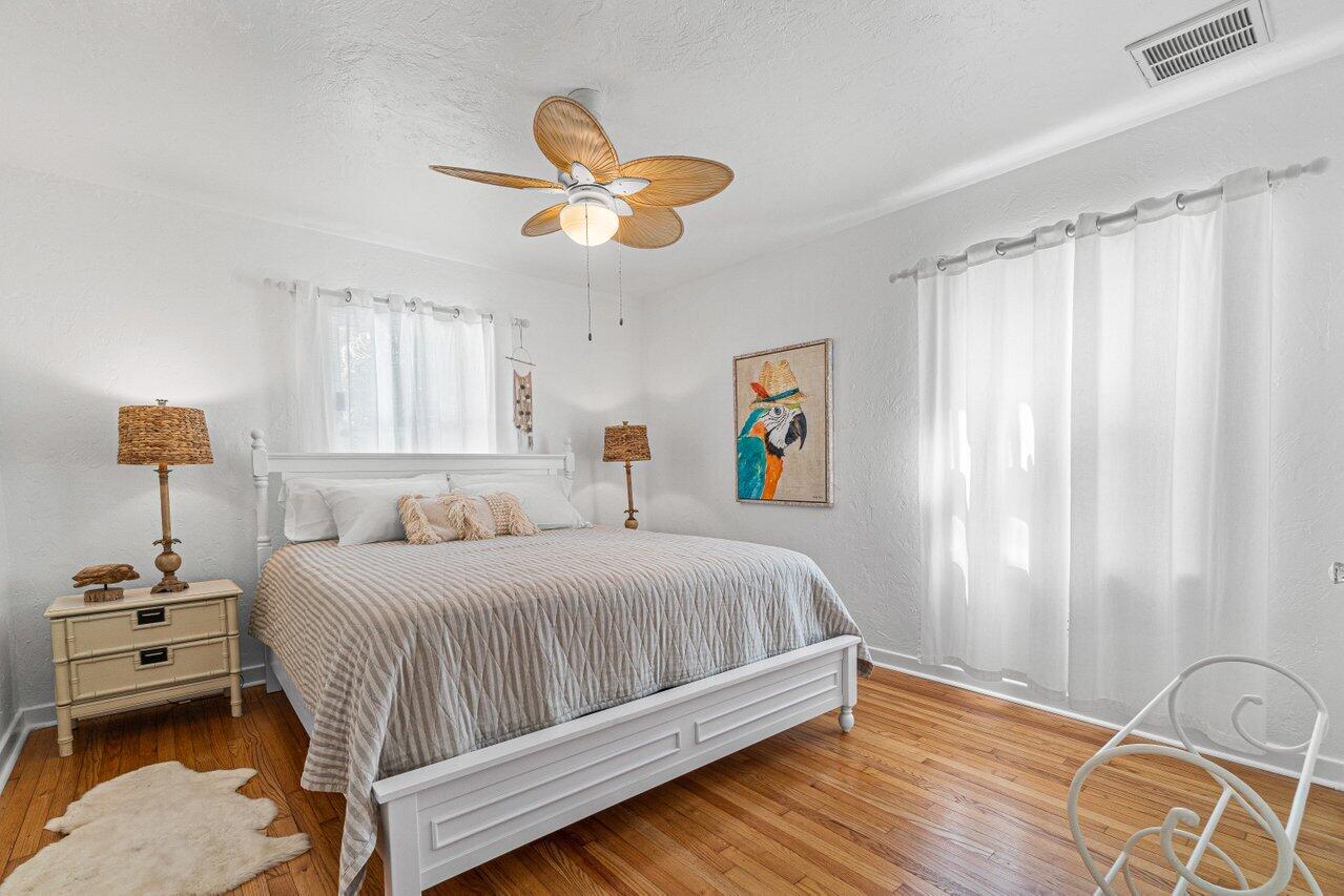 LAKE WORTH TOWN OF - Residential