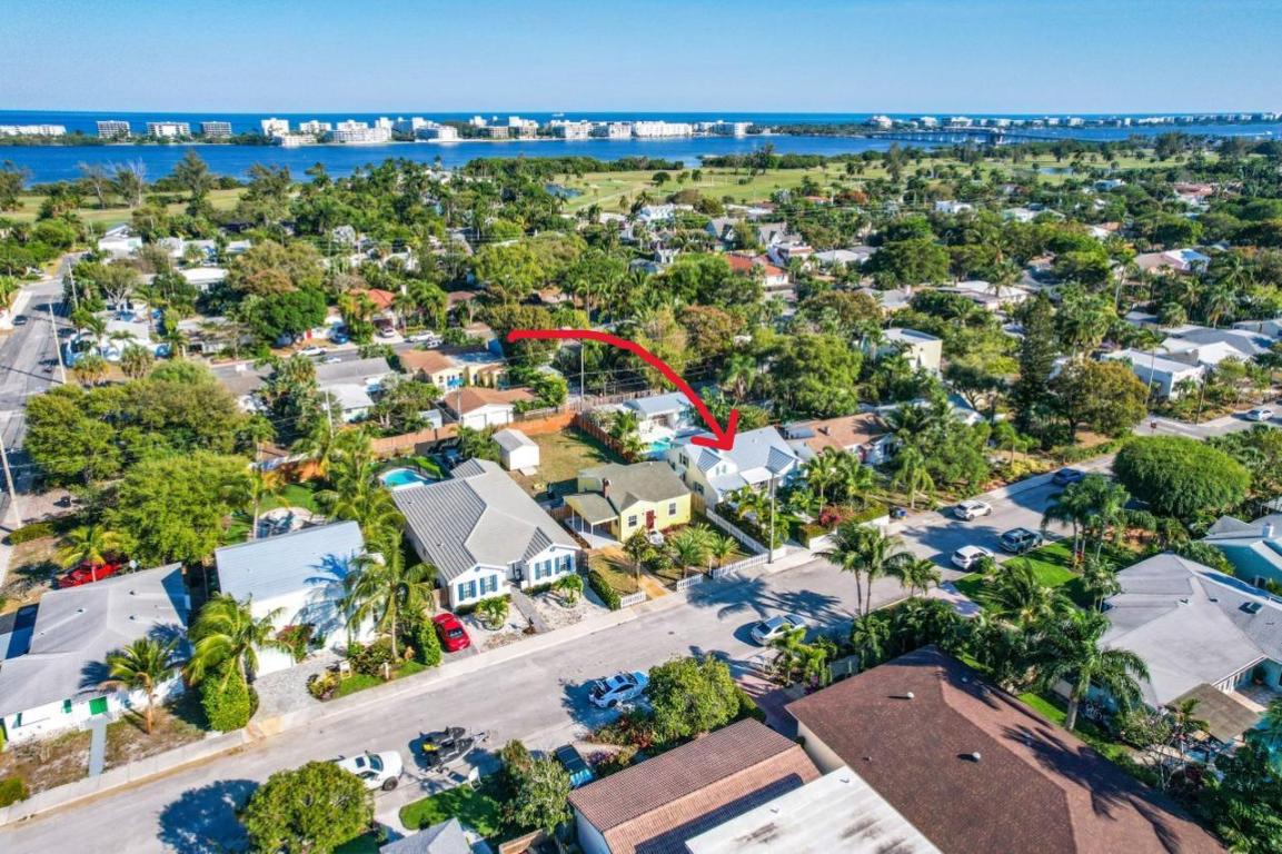 LAKE WORTH TOWN OF - Residential
