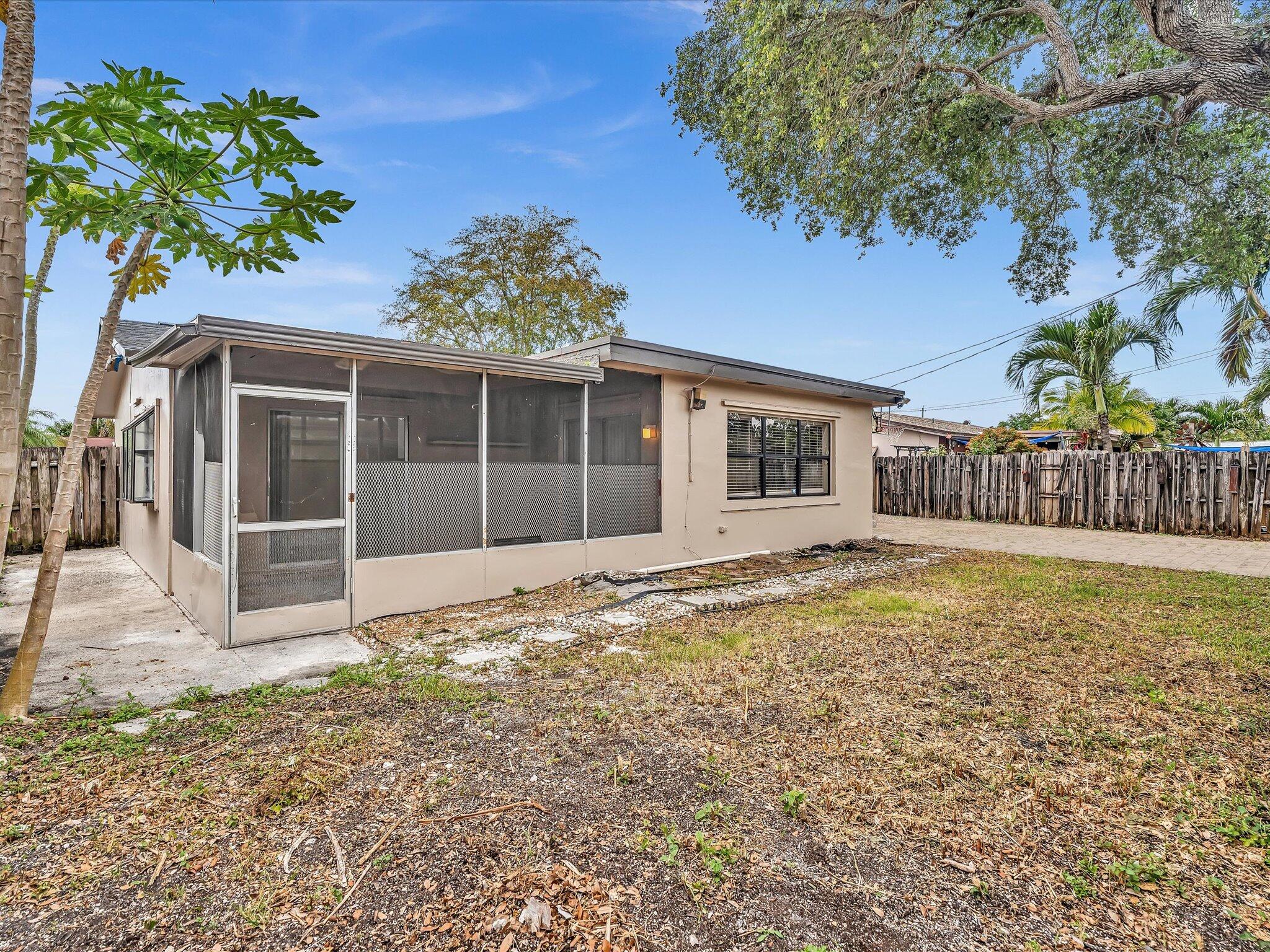 SUNRISE GOLF VILLAGE SEC 21 - Residential