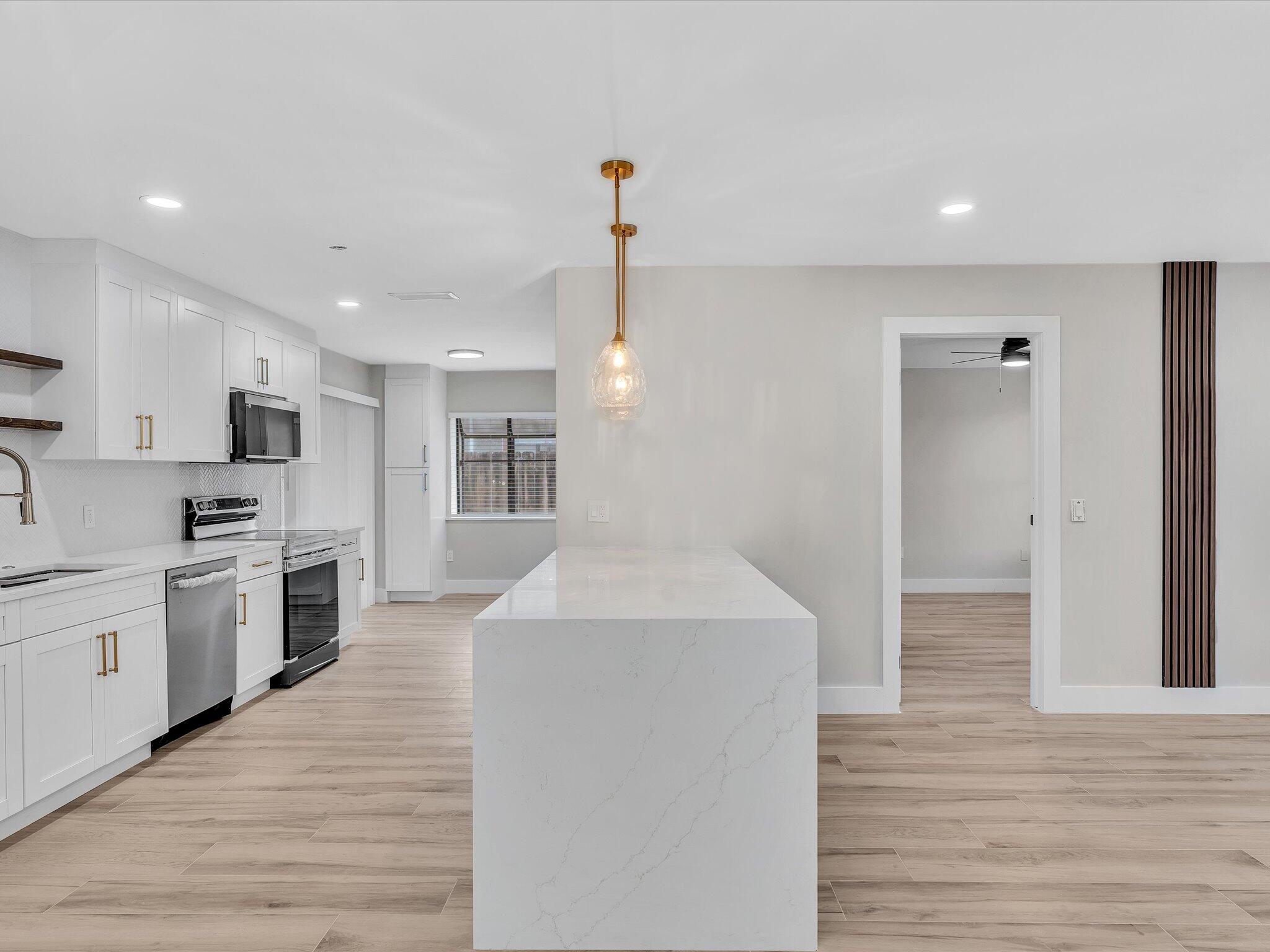 SUNRISE GOLF VILLAGE SEC 21 - Residential