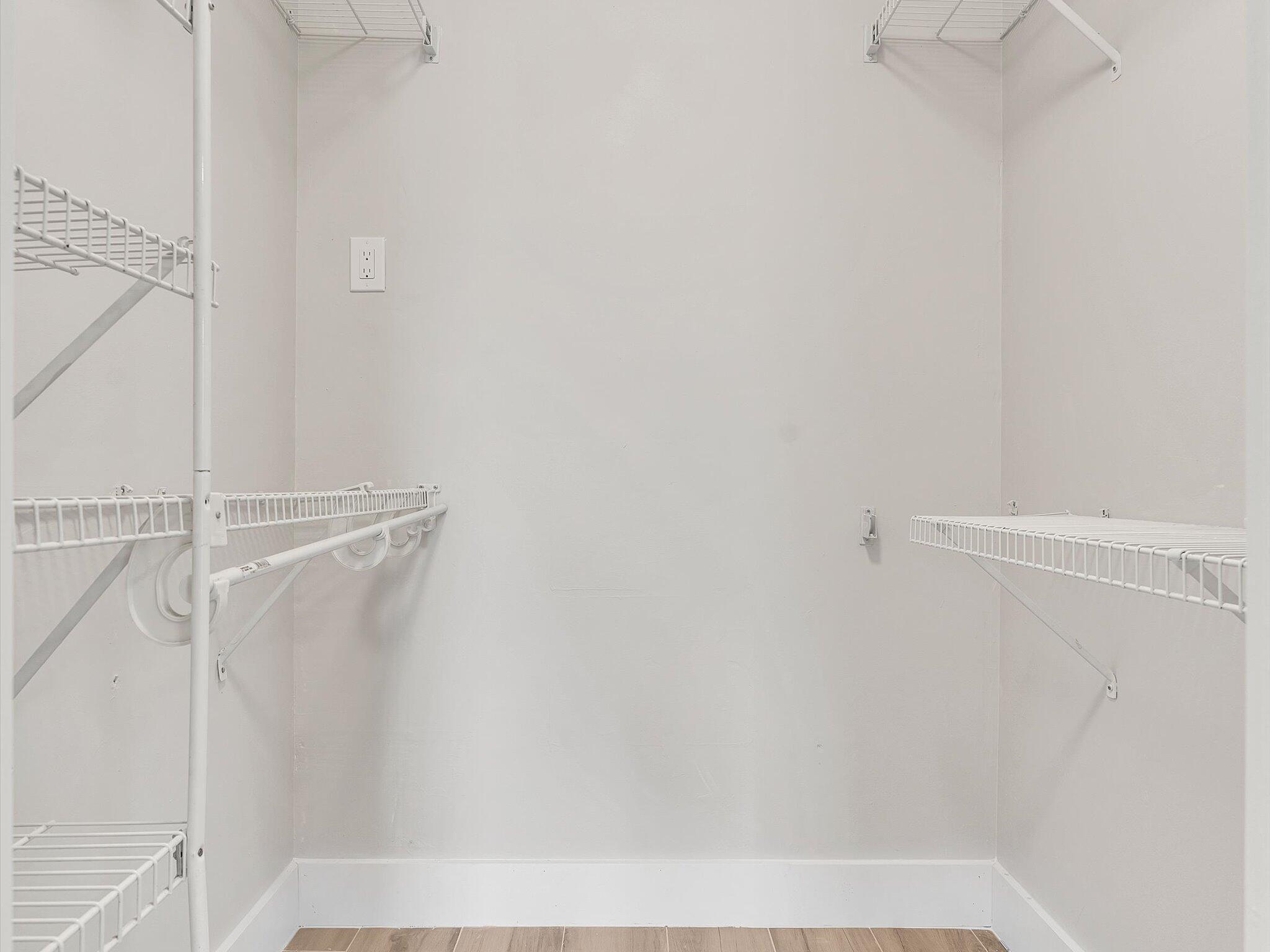 SUNRISE GOLF VILLAGE SEC 21 - Residential