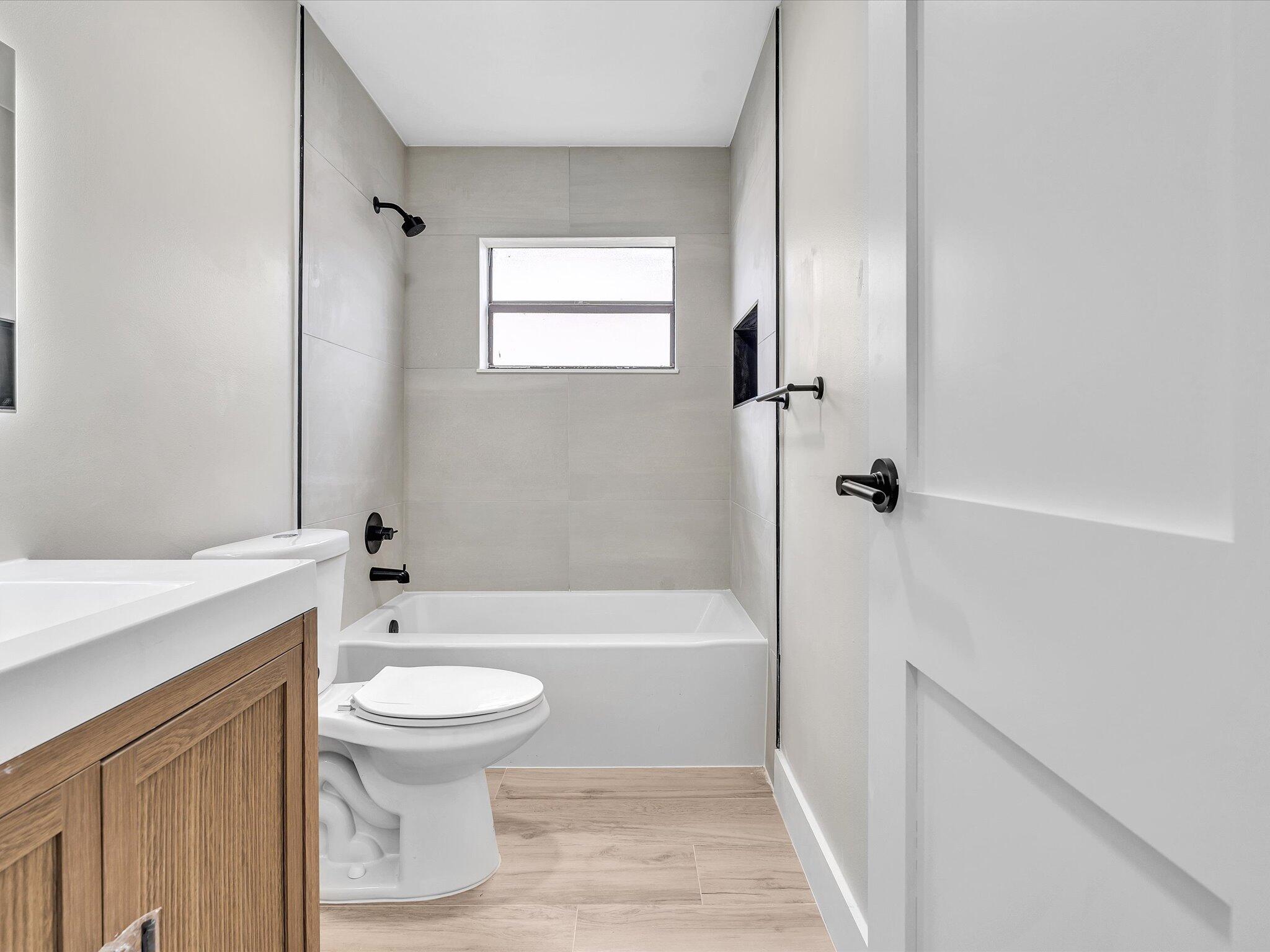 SUNRISE GOLF VILLAGE SEC 21 - Residential