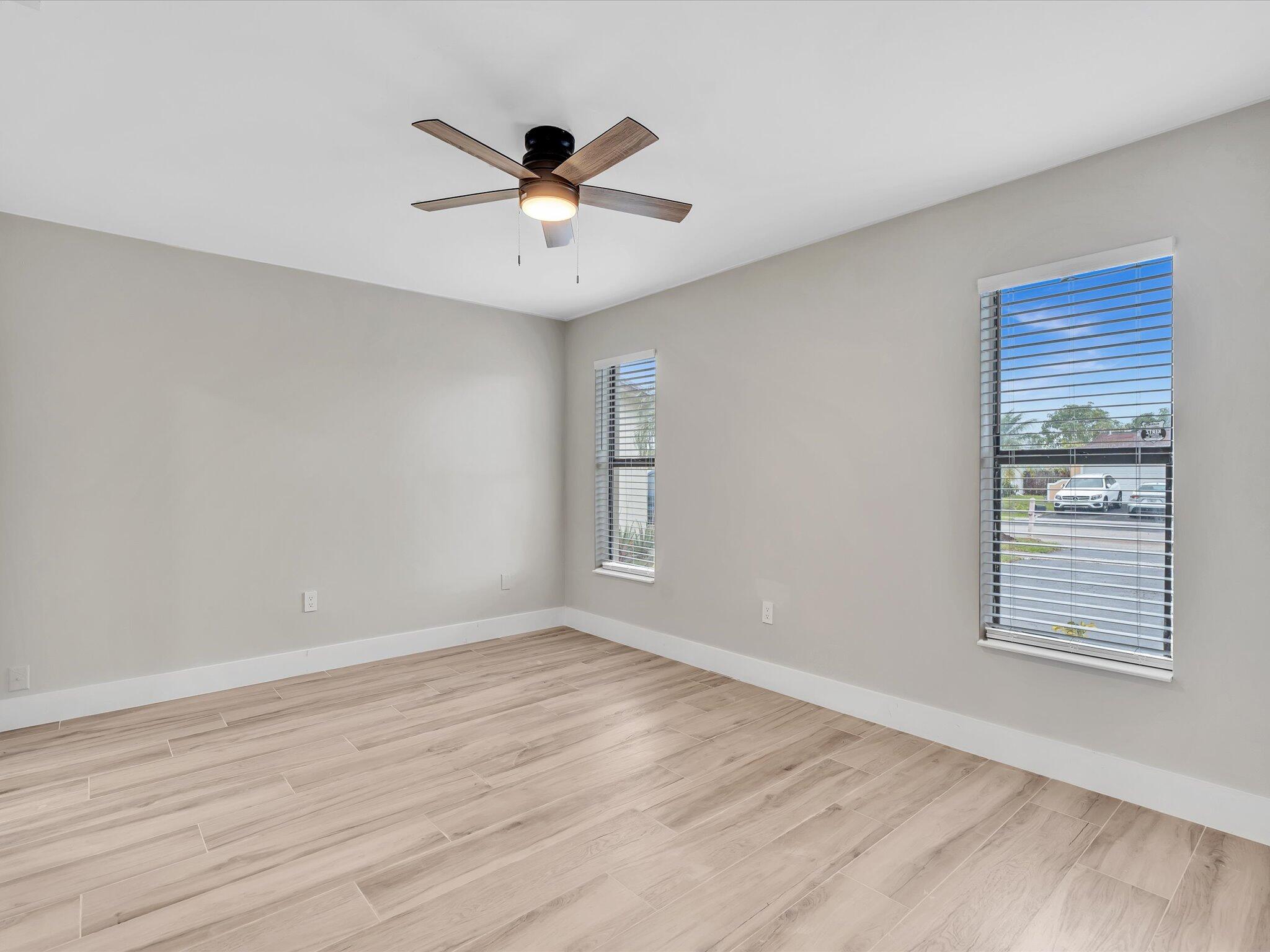 SUNRISE GOLF VILLAGE SEC 21 - Residential