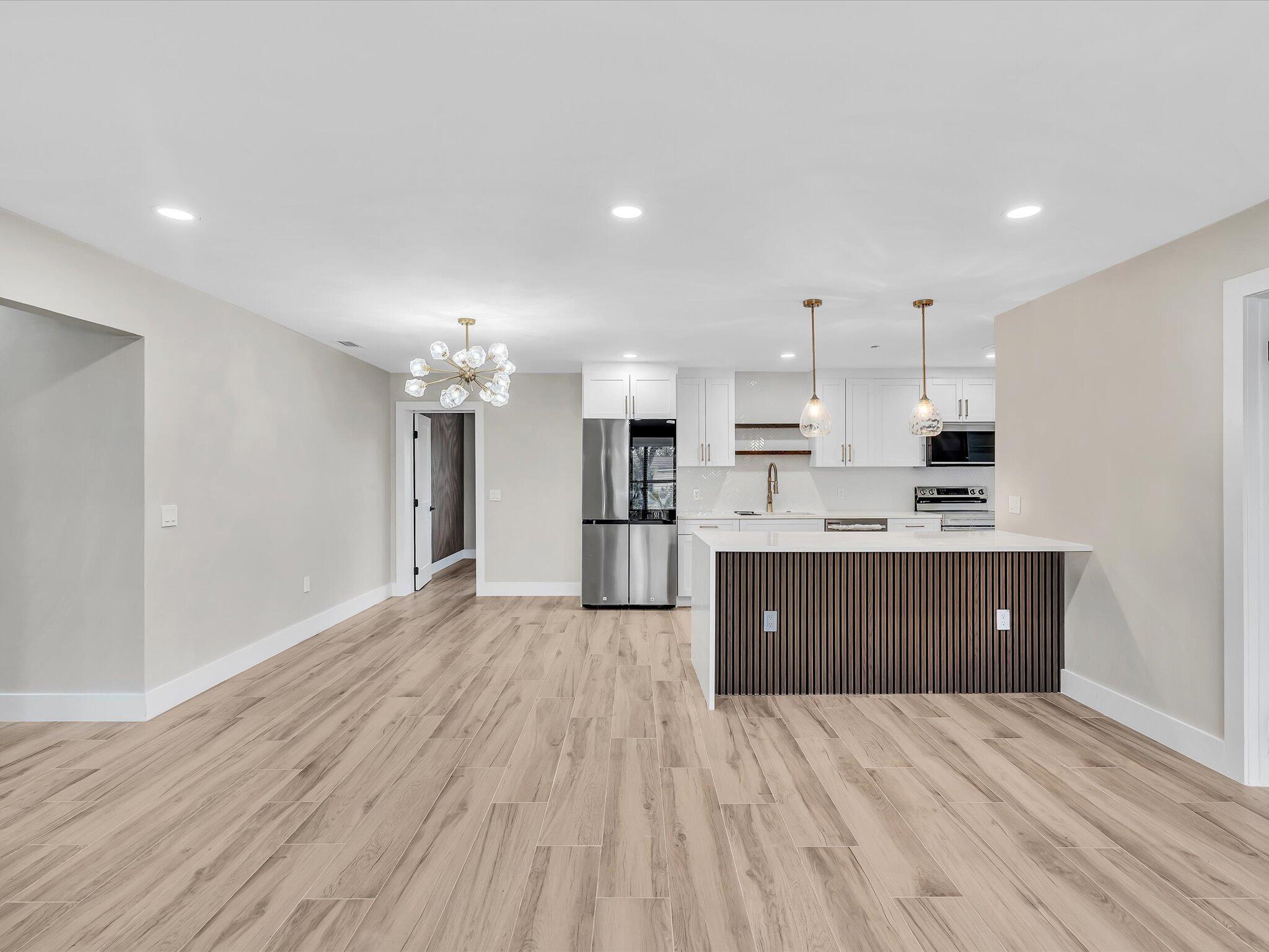 SUNRISE GOLF VILLAGE SEC 21 - Residential