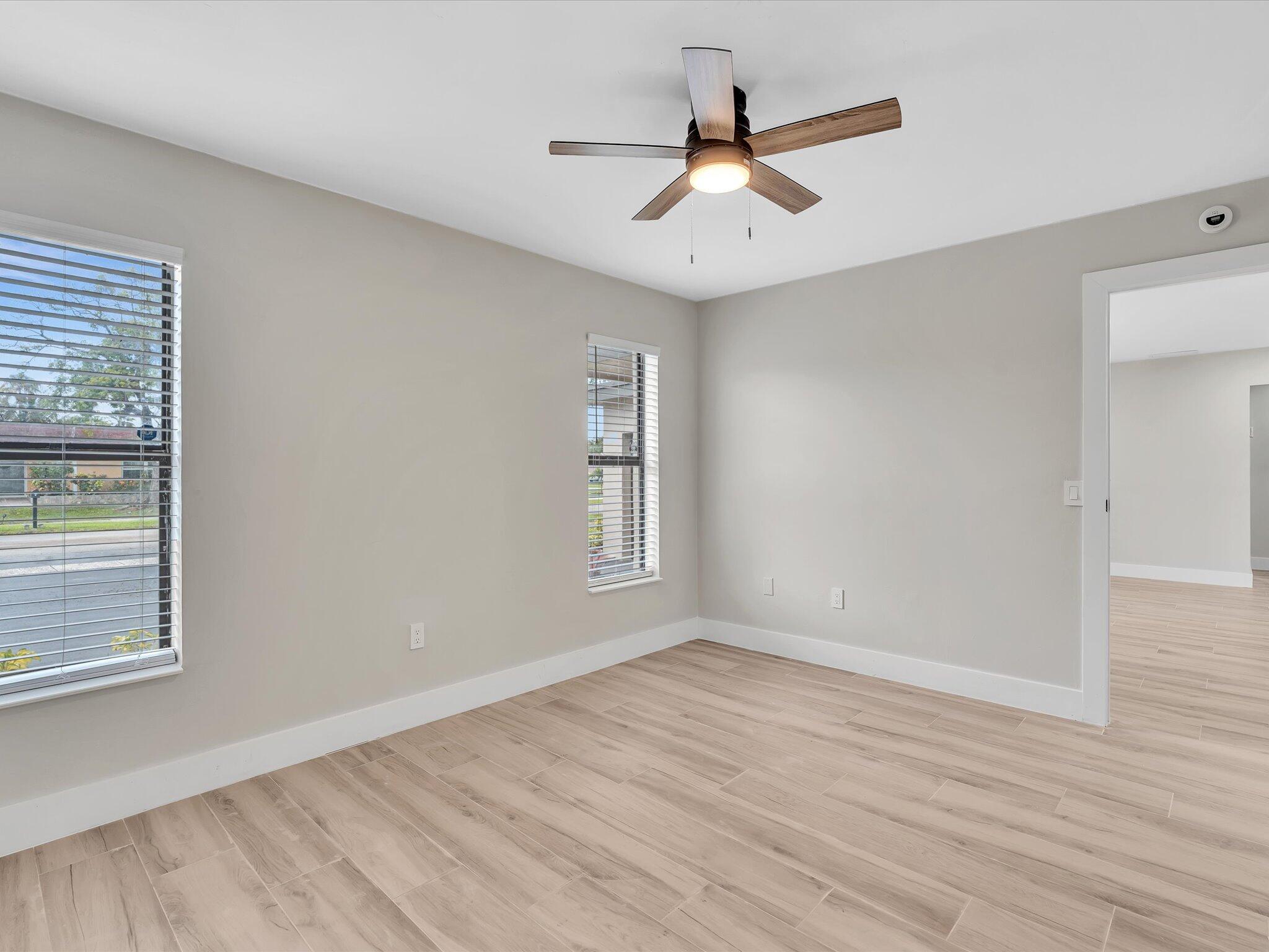 SUNRISE GOLF VILLAGE SEC 21 - Residential