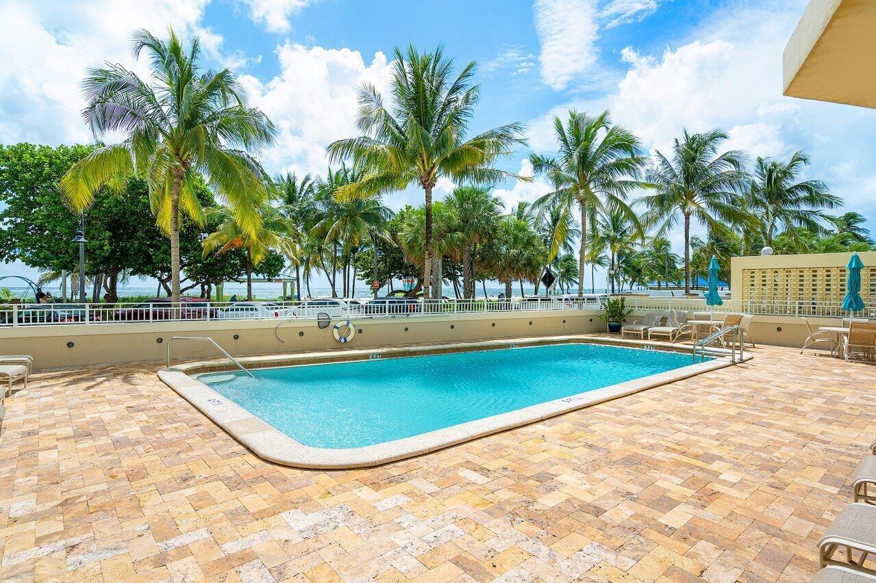 OCEAN MONARCH CONDO - Residential