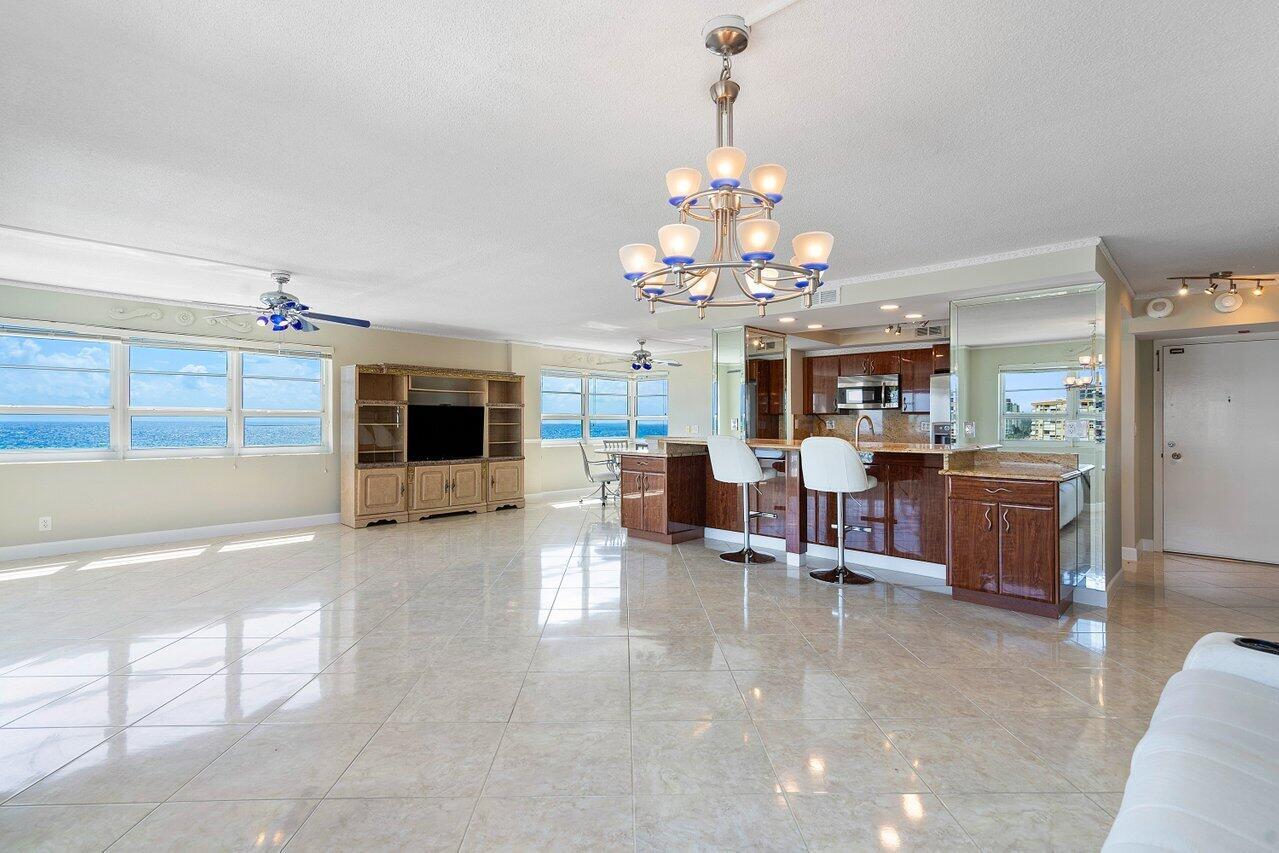 OCEAN MONARCH CONDO - Residential