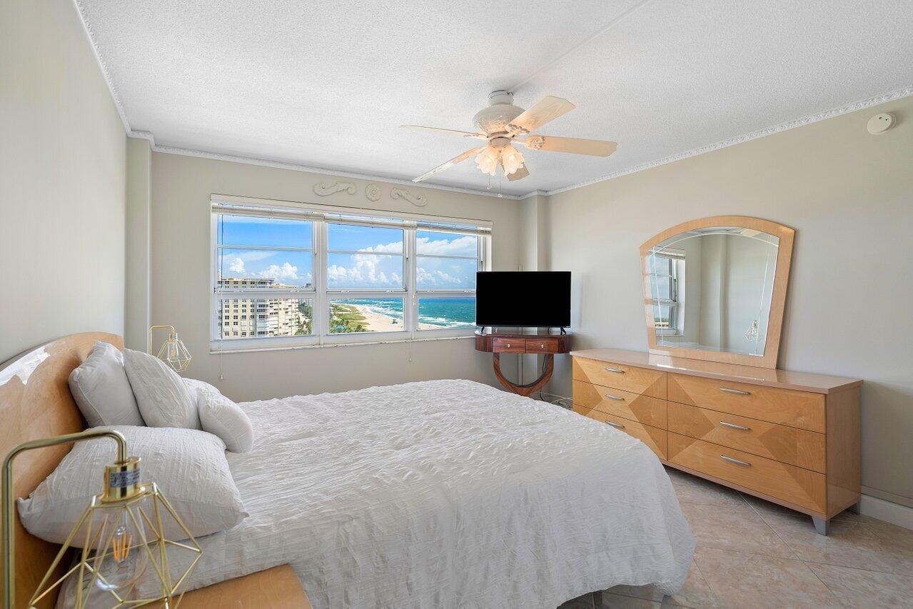 OCEAN MONARCH CONDO - Residential