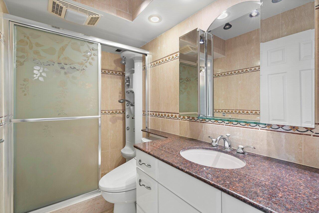 OCEAN MONARCH CONDO - Residential