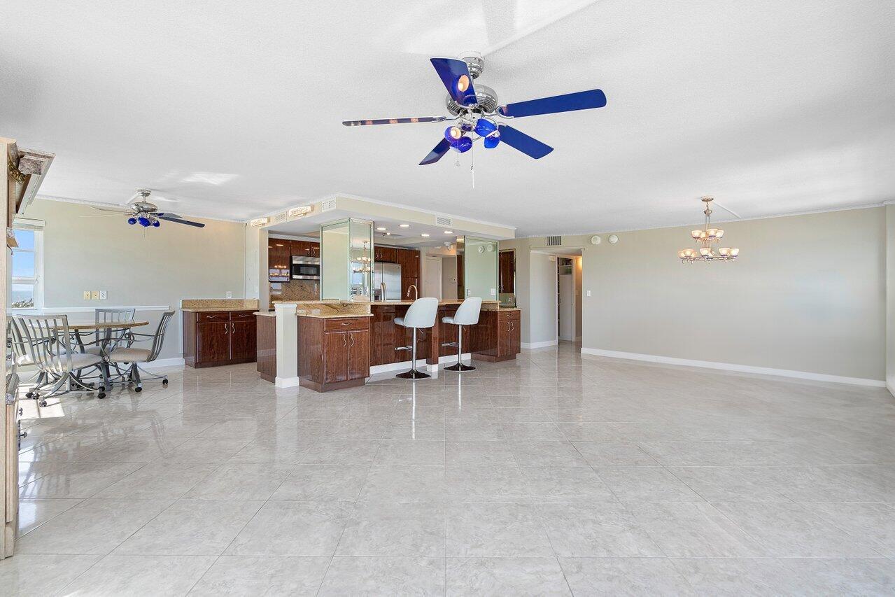 OCEAN MONARCH CONDO - Residential