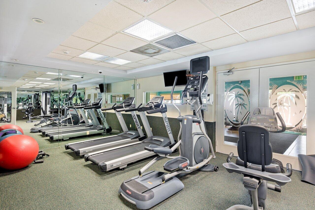 OCEAN MONARCH CONDO - Residential