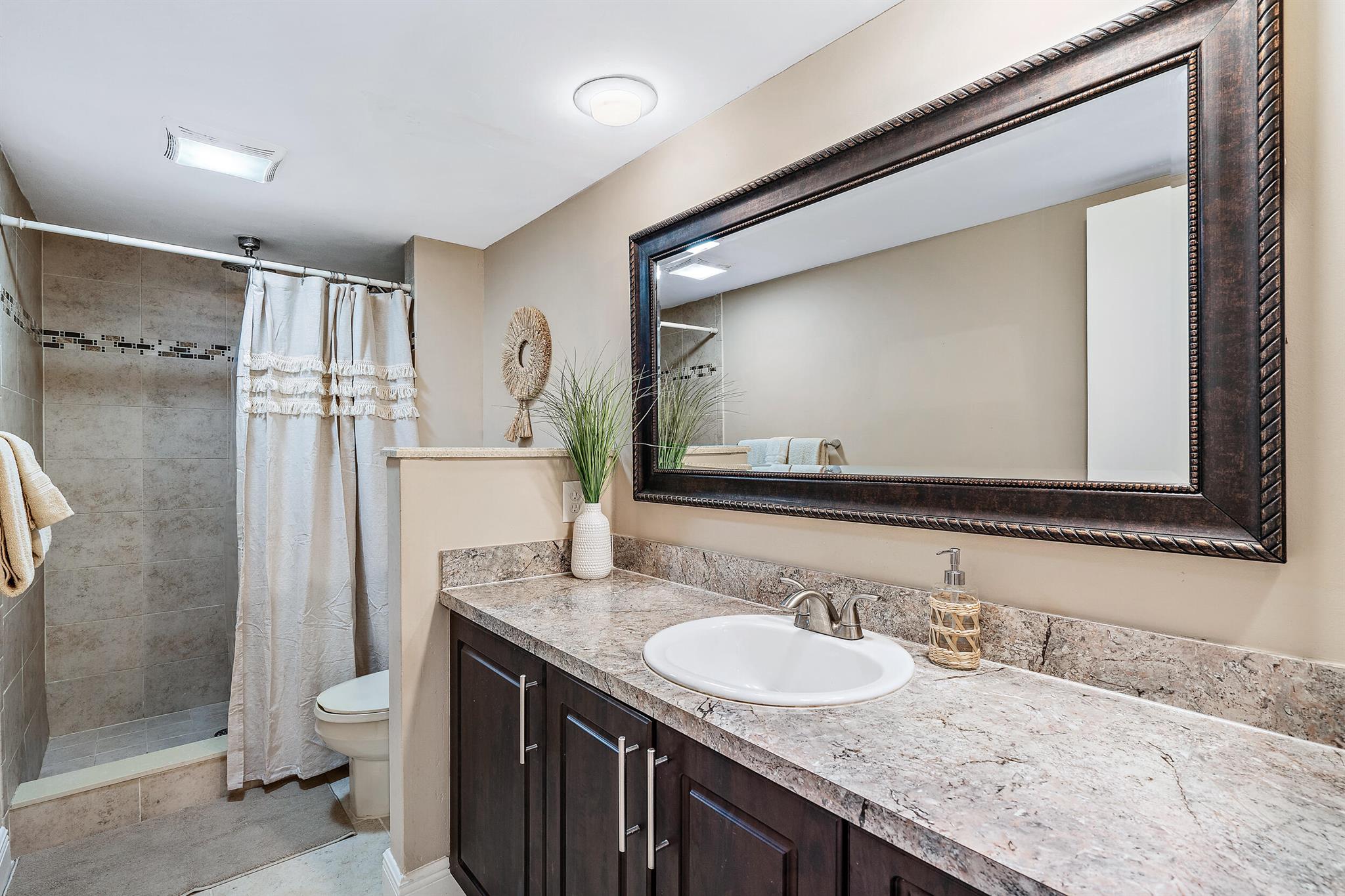 Jupiter Plantation - Residential Lease