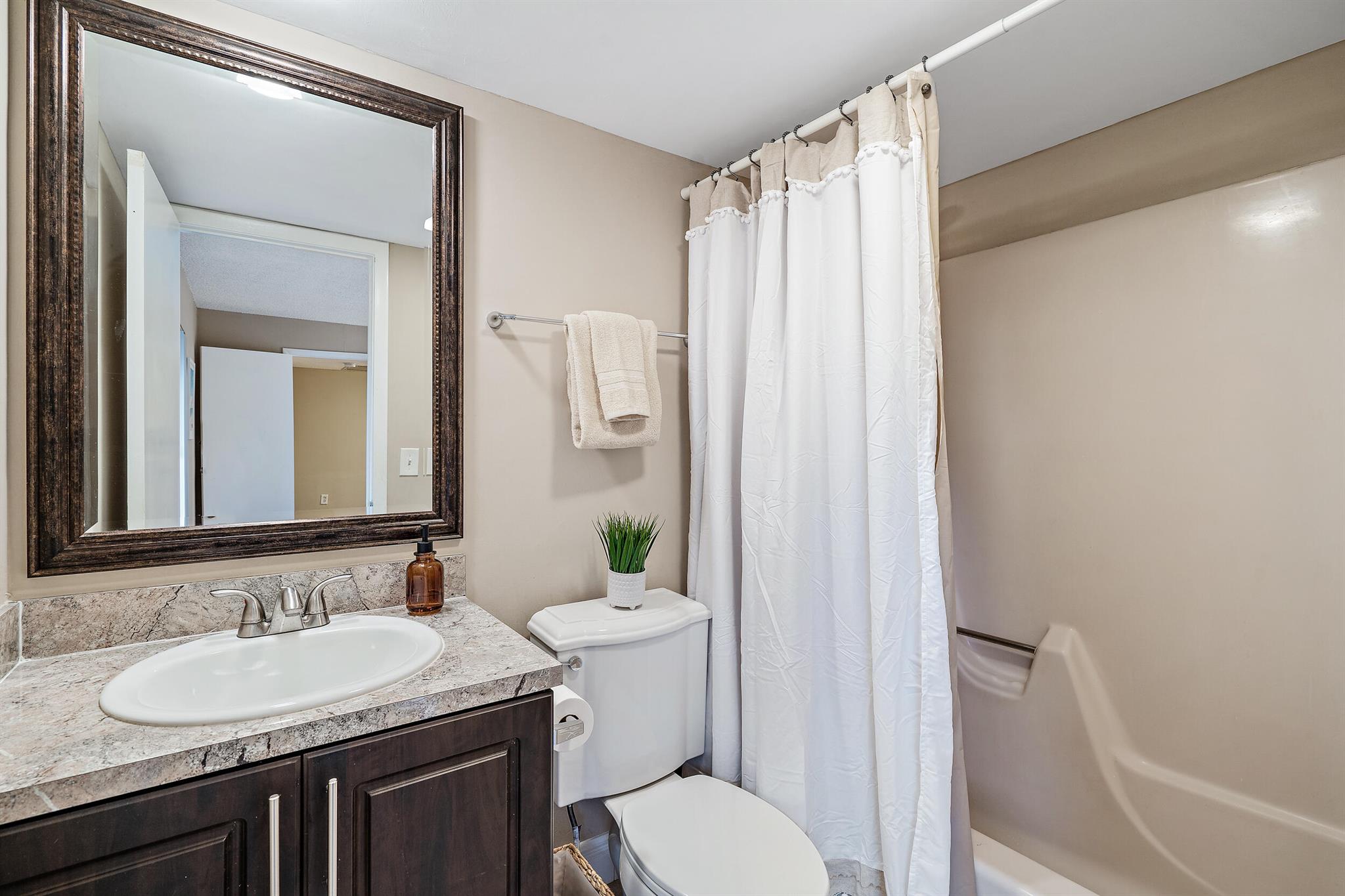 Jupiter Plantation - Residential Lease