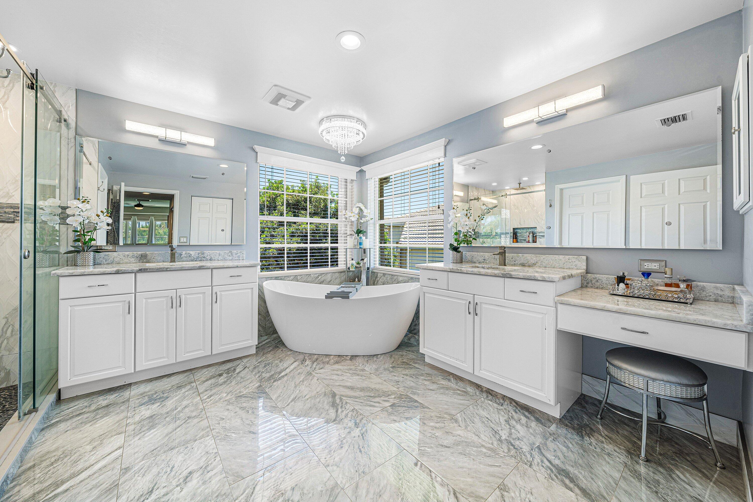 SATURNIA ISLES 1 - Residential