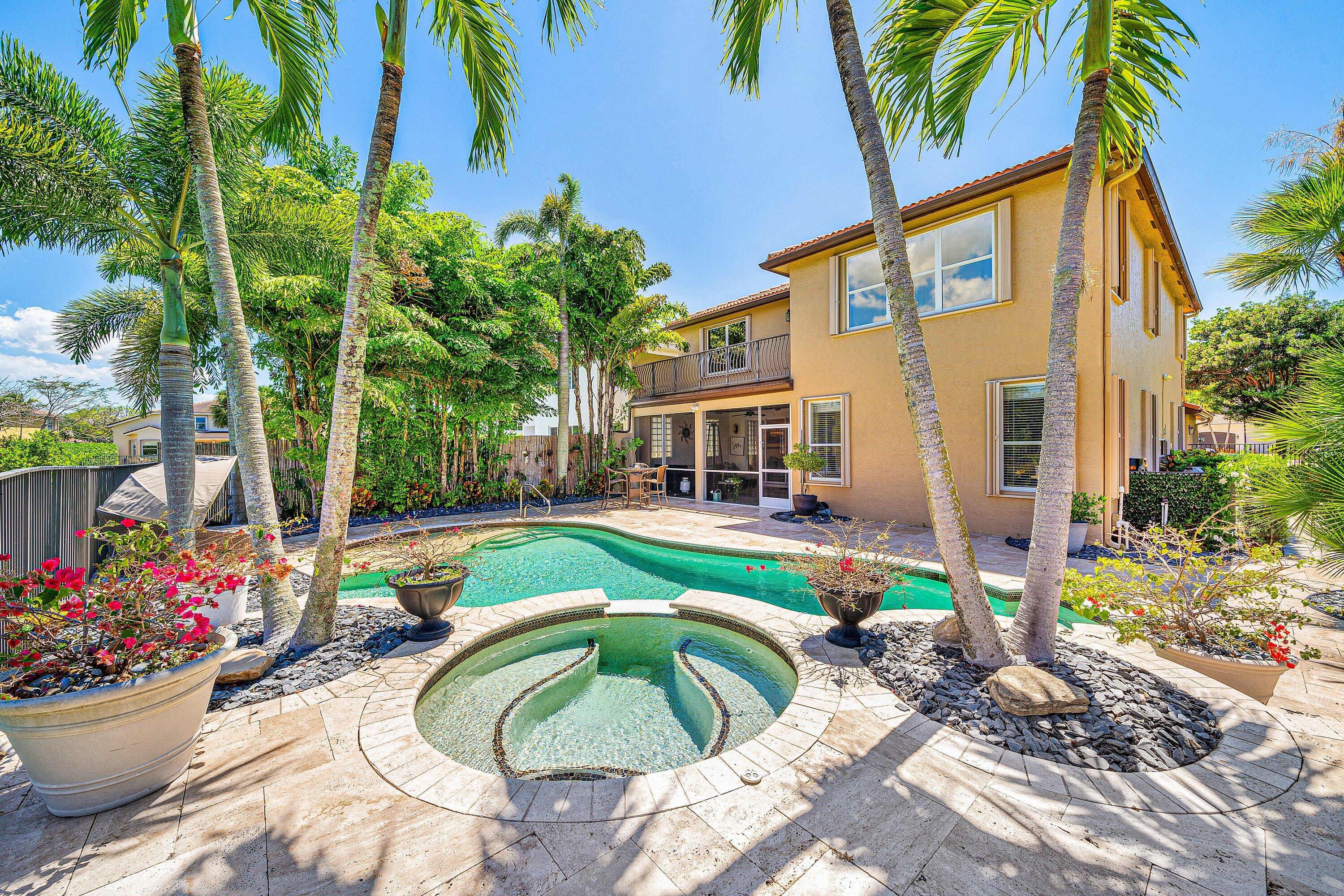 SATURNIA ISLES 1 - Residential
