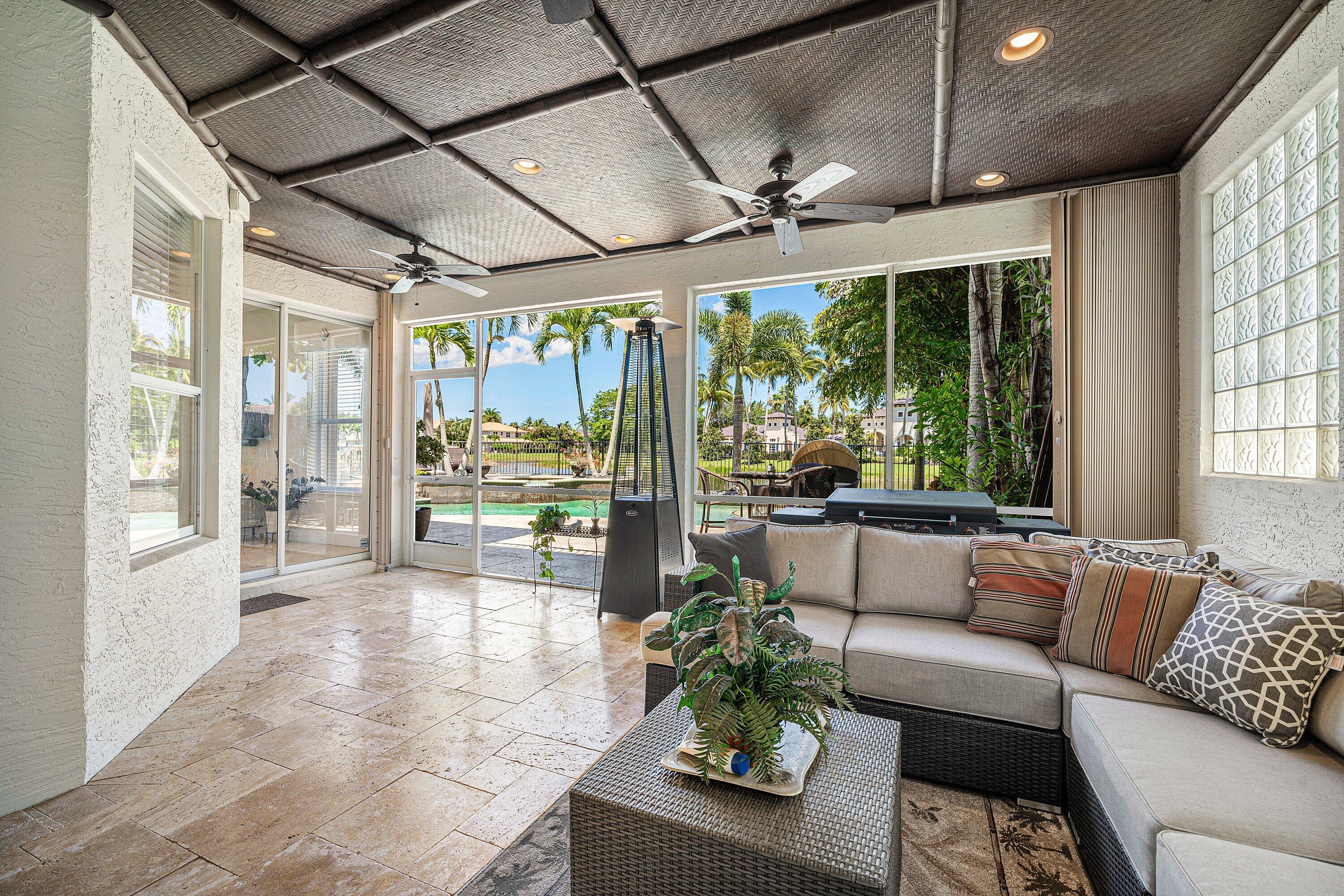 SATURNIA ISLES 1 - Residential