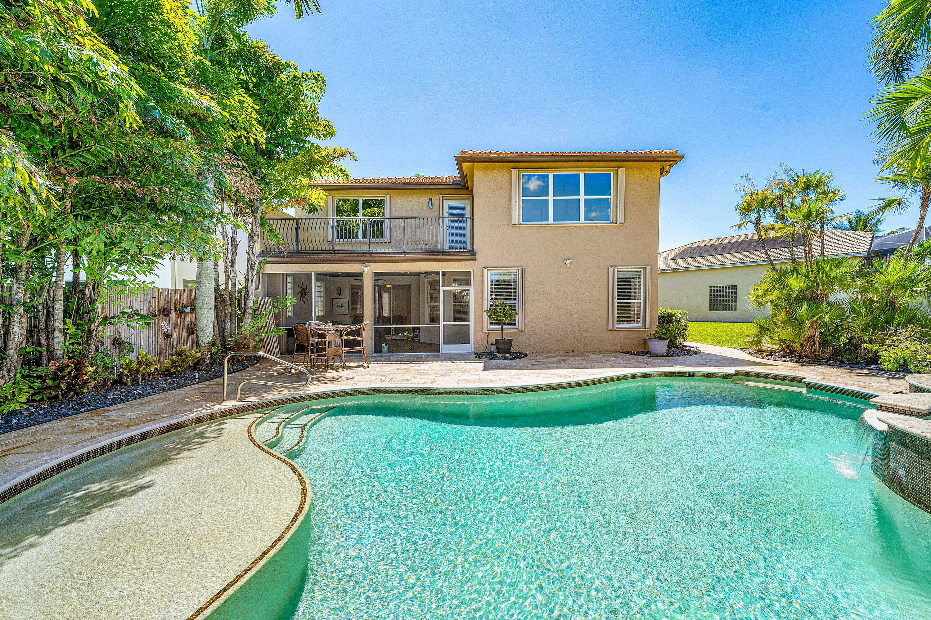SATURNIA ISLES 1 - Residential