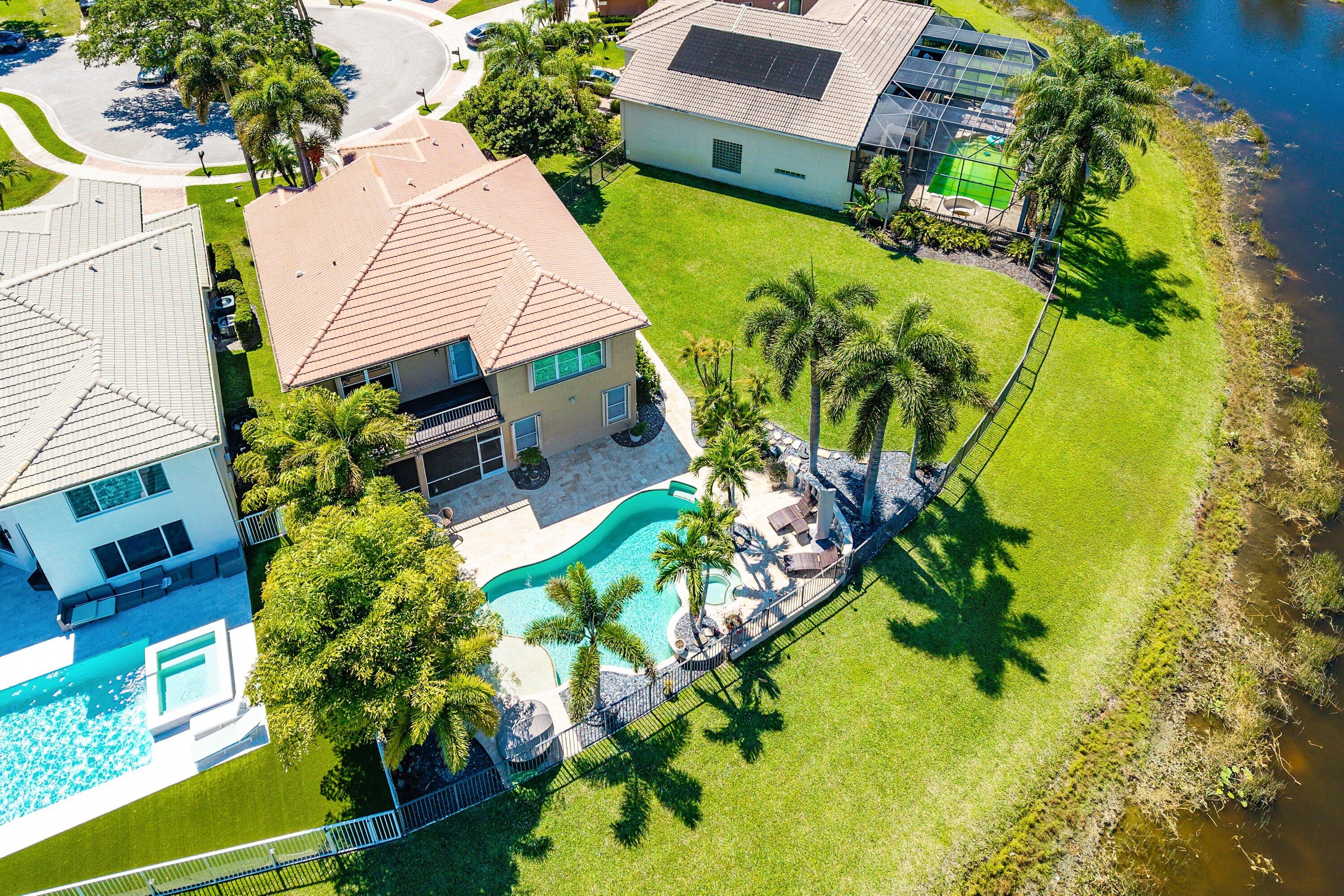 SATURNIA ISLES 1 - Residential