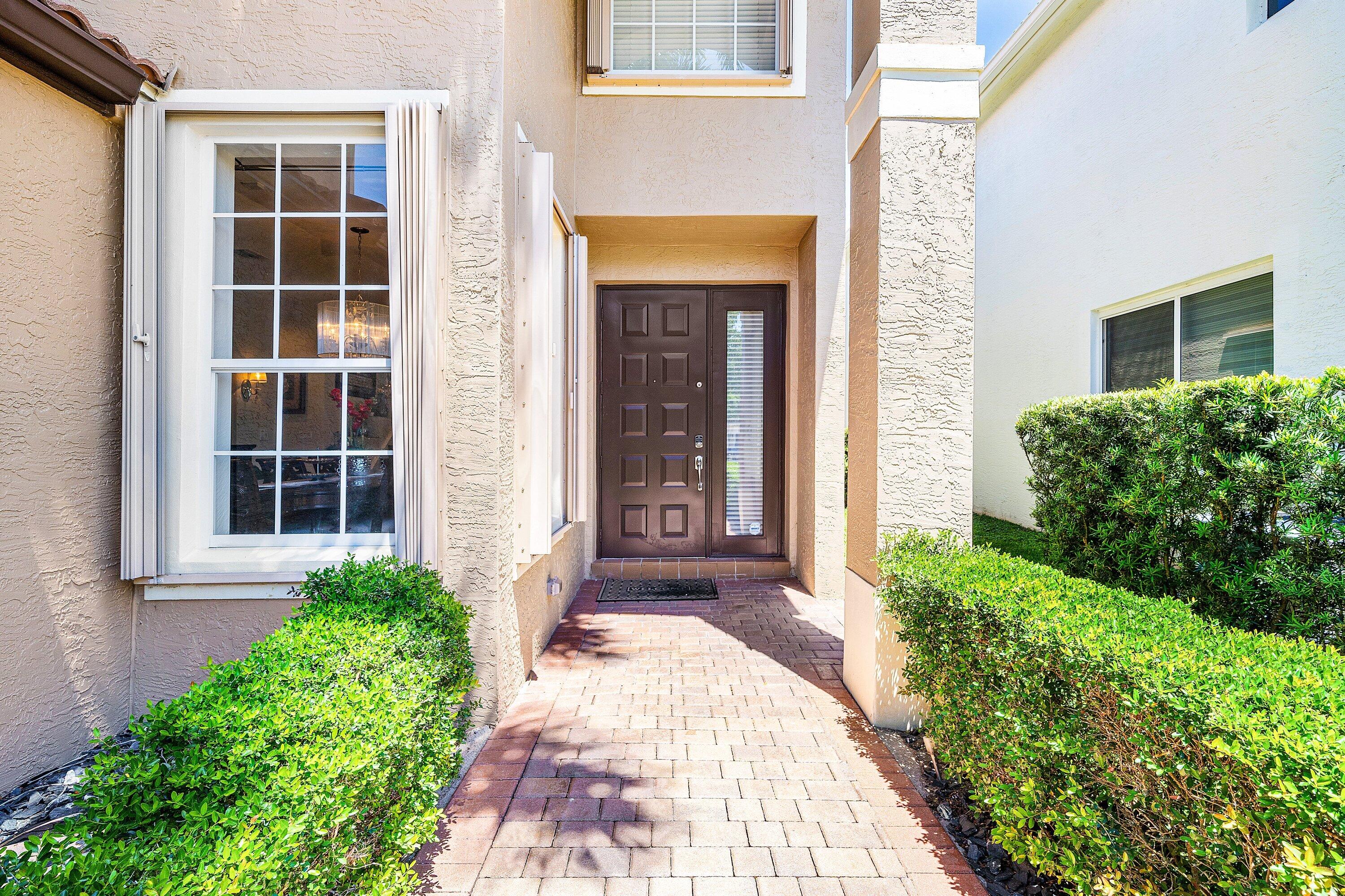 SATURNIA ISLES 1 - Residential