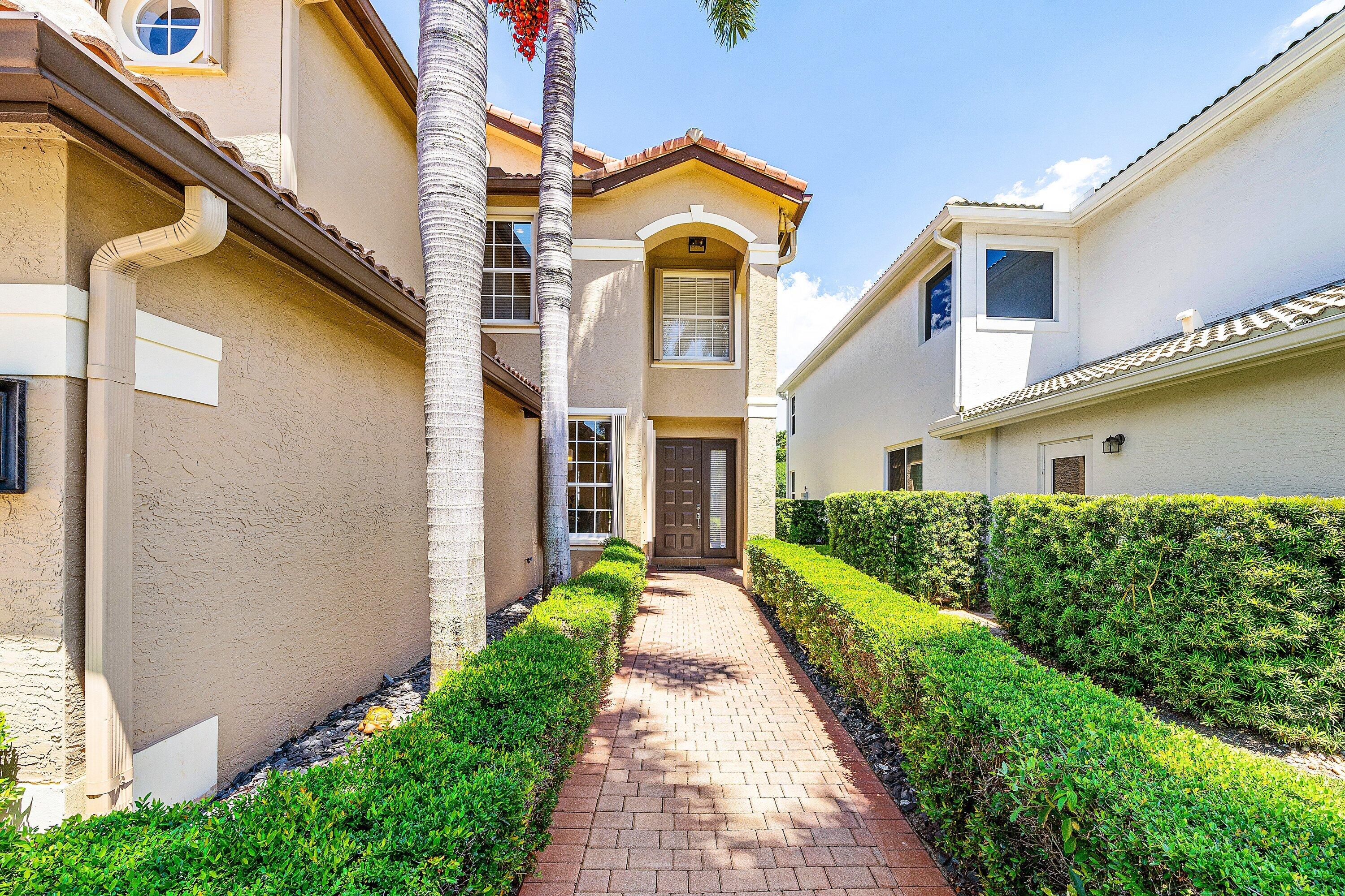SATURNIA ISLES 1 - Residential