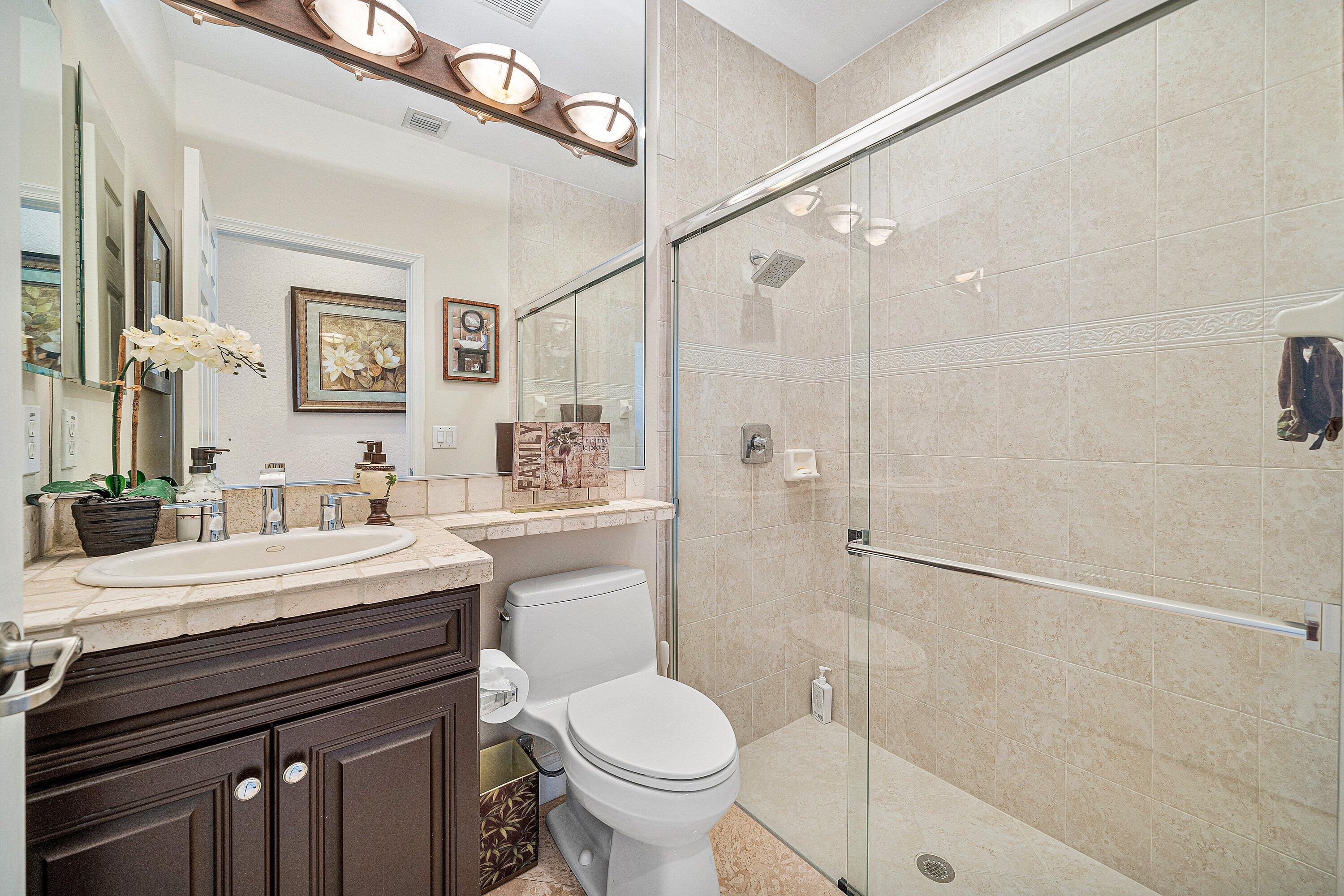 SATURNIA ISLES 1 - Residential