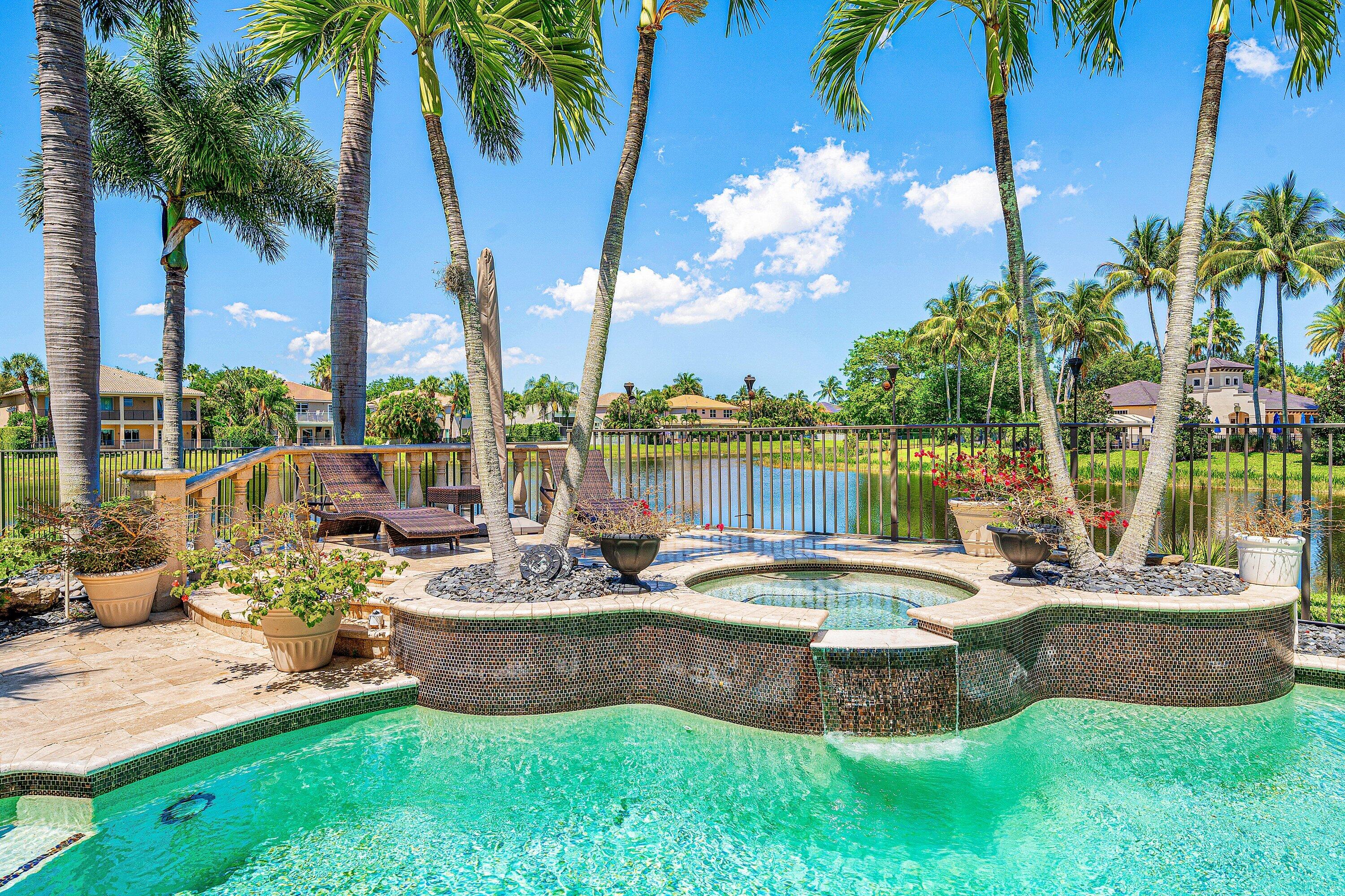 SATURNIA ISLES 1 - Residential