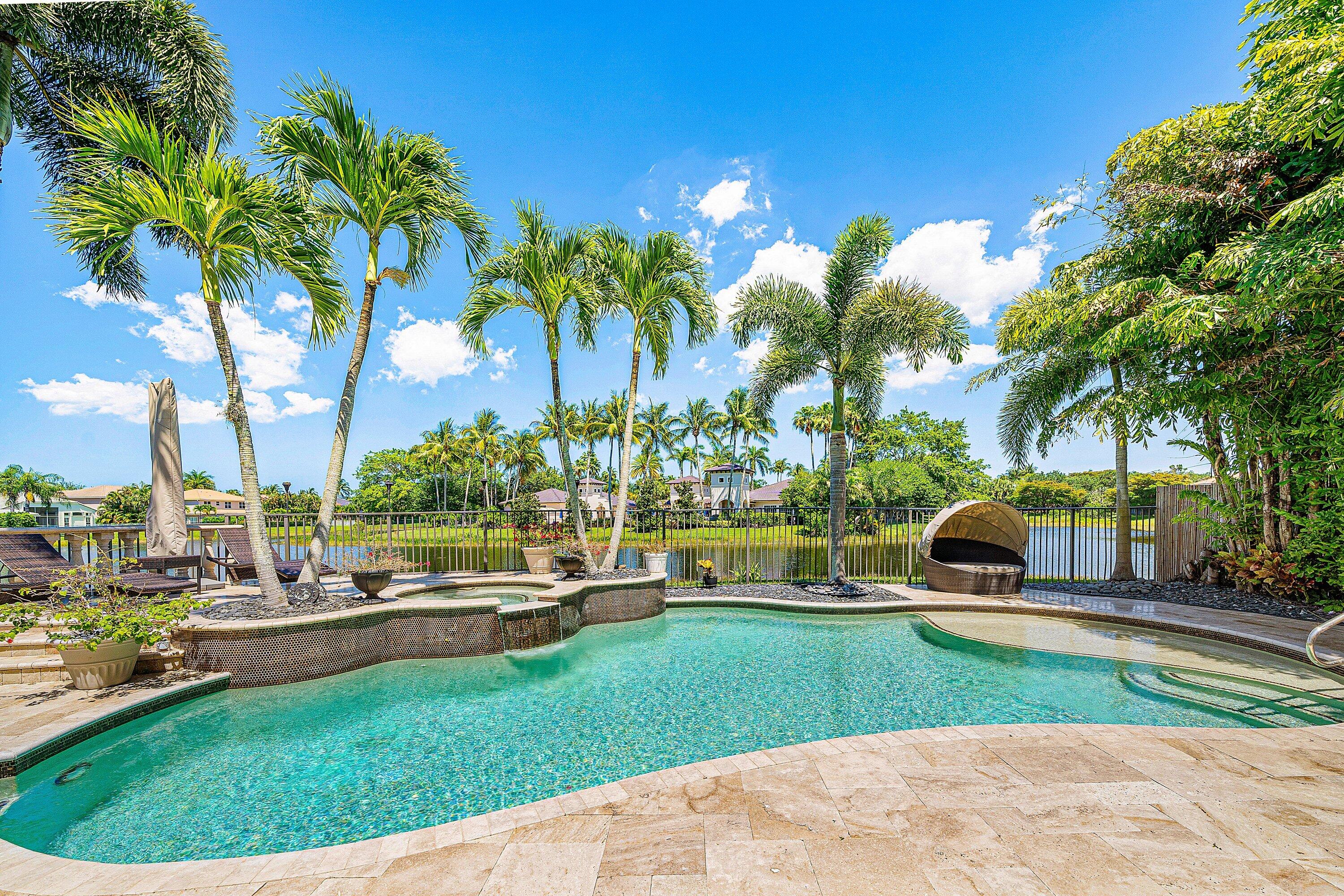 SATURNIA ISLES 1 - Residential