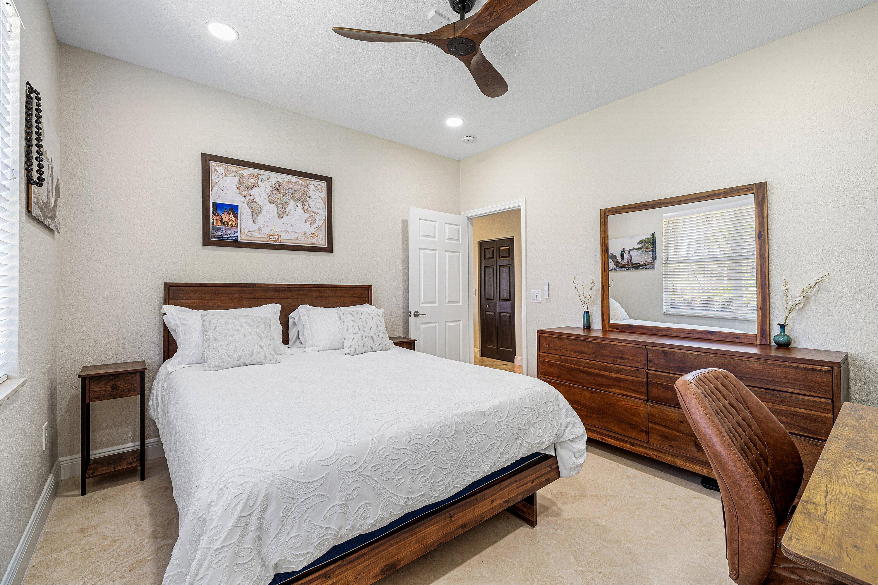SATURNIA ISLES 1 - Residential