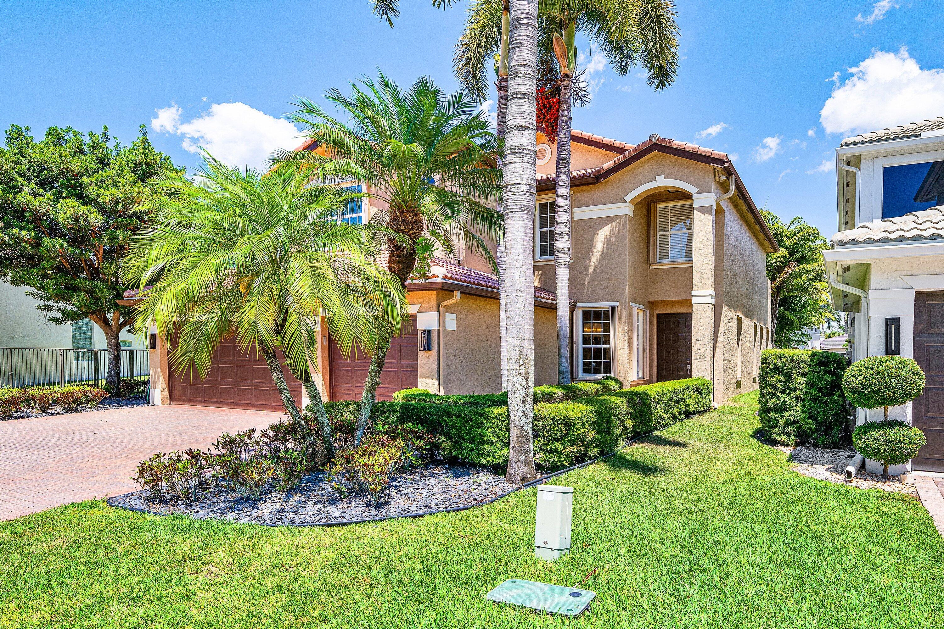 SATURNIA ISLES 1 - Residential