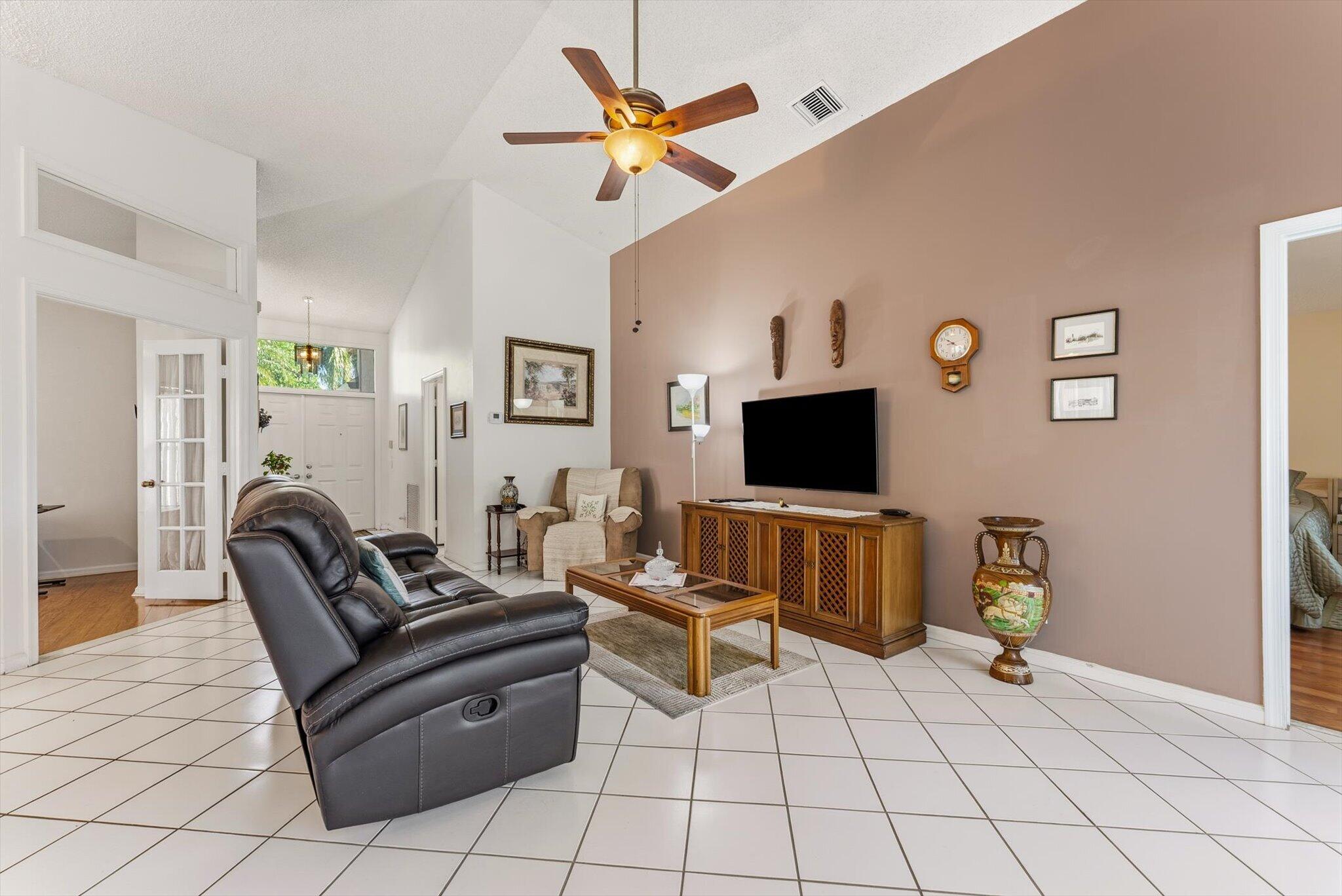 Lawrence Grove - Residential