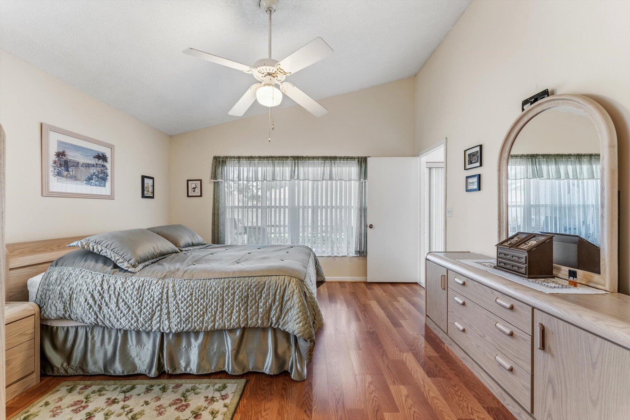 Lawrence Grove - Residential