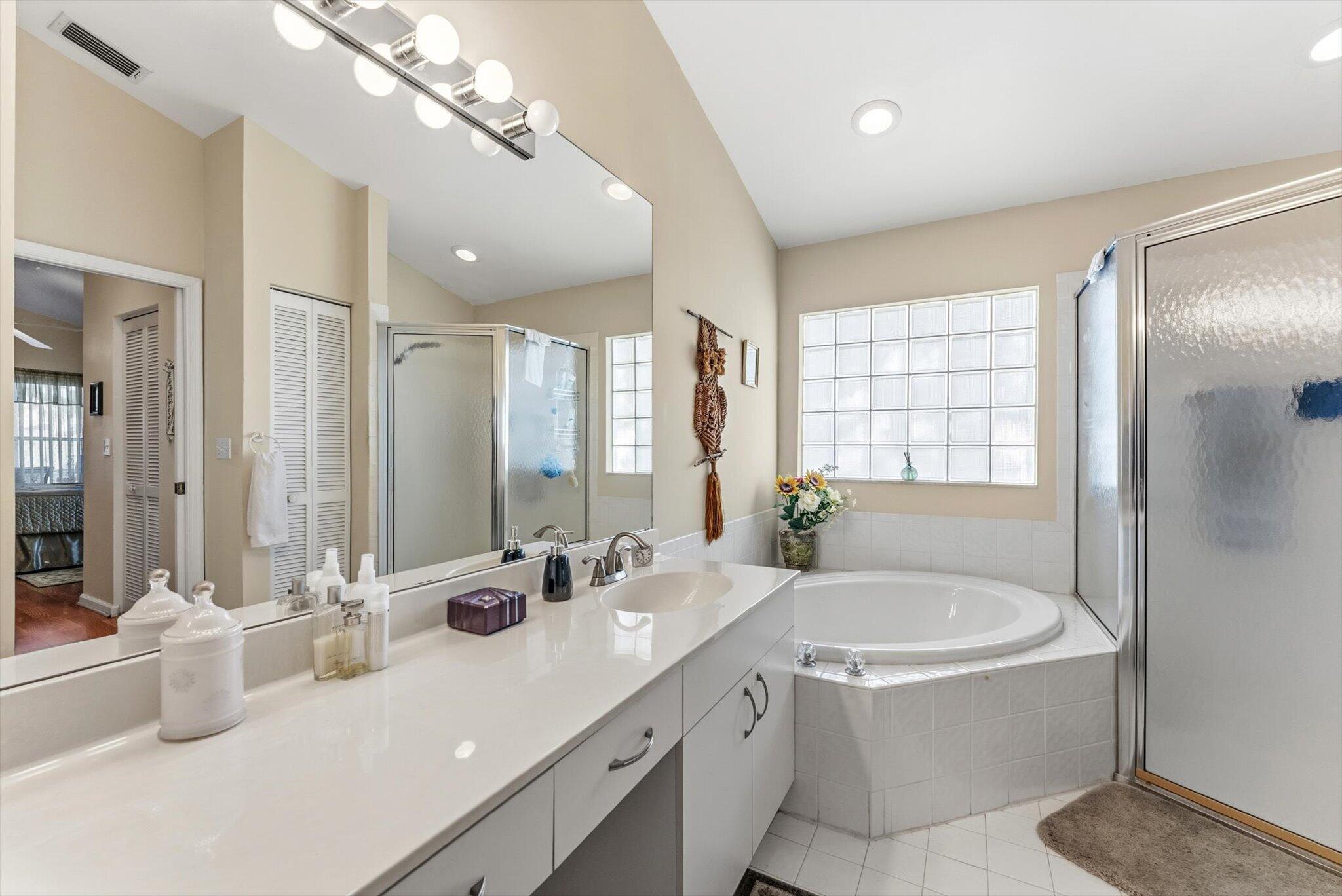 Lawrence Grove - Residential