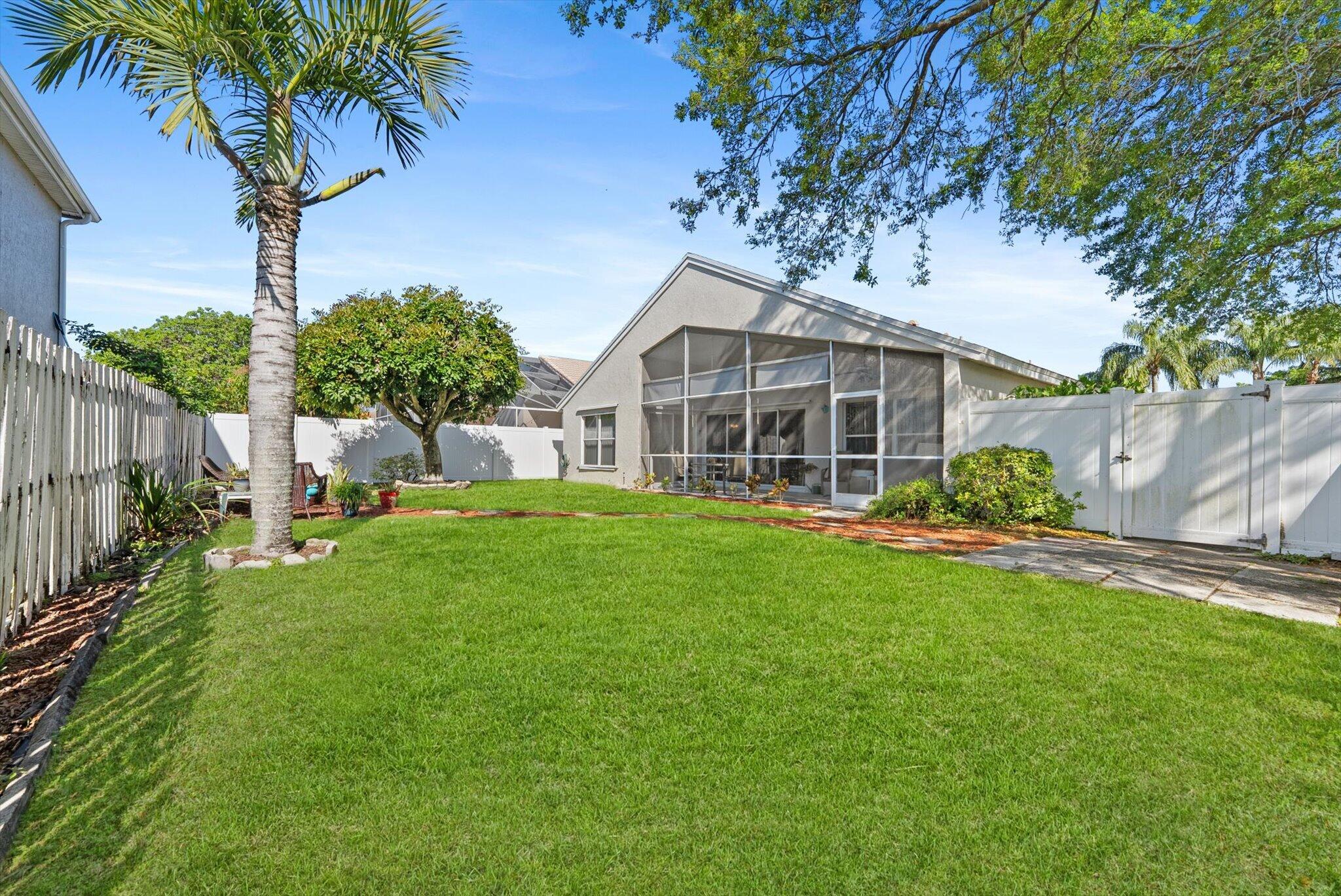 Lawrence Grove - Residential