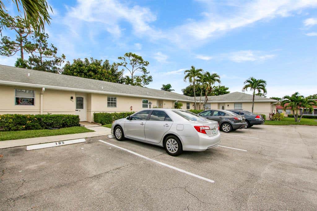 Photo of 189 Cape Cod Circle Cir, Lake Worth Beach, FL 33467 (MLS # R10735903)