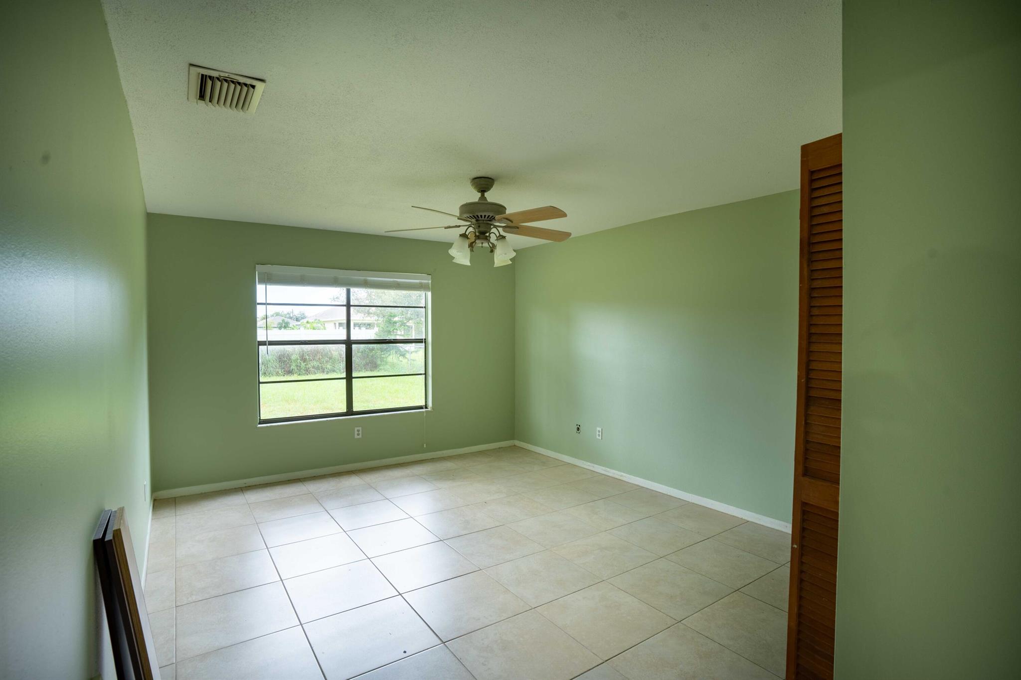 PORT ST LUCIE-SEC 19 - Residential Lease