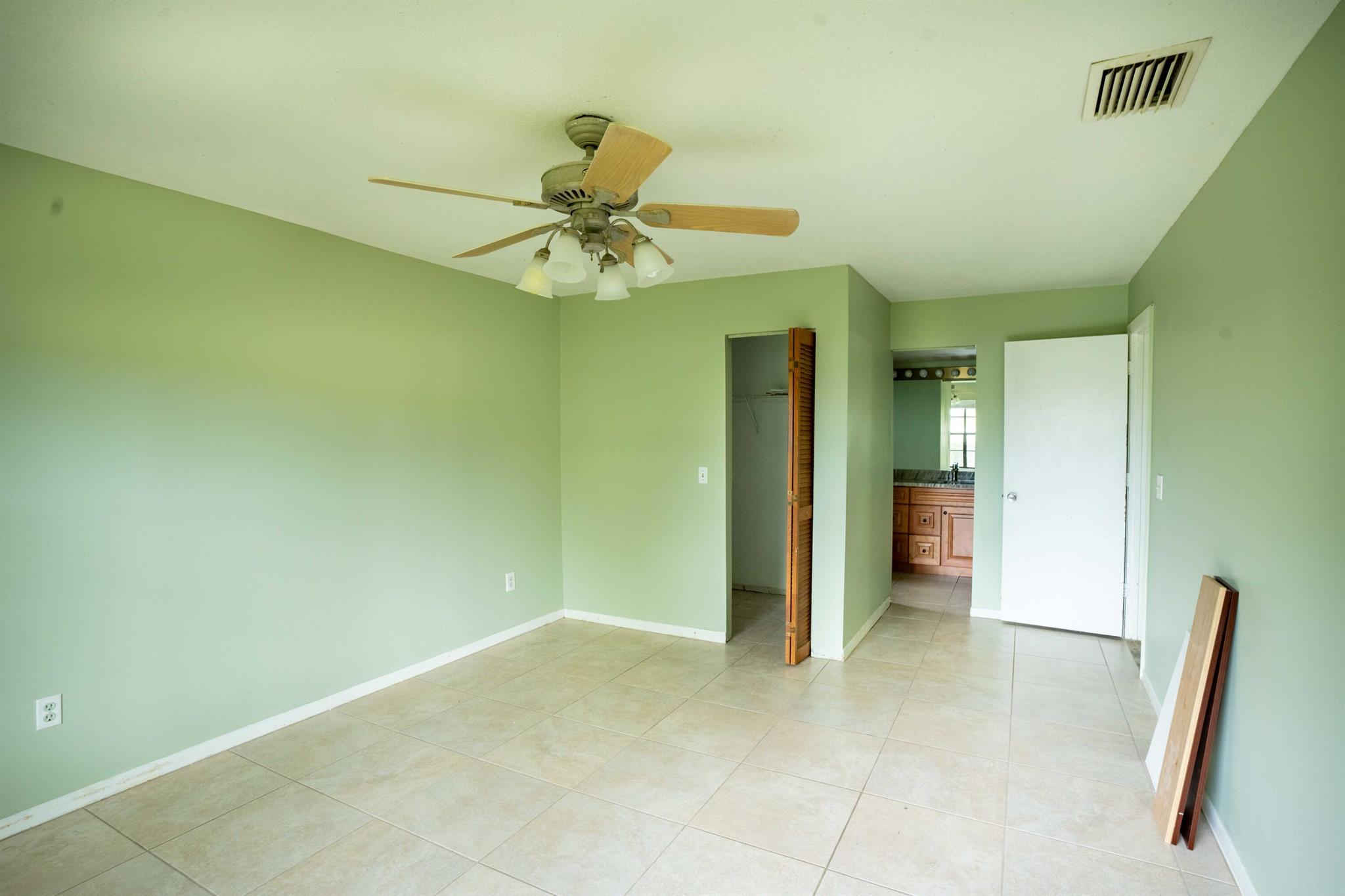 PORT ST LUCIE-SEC 19 - Residential Lease
