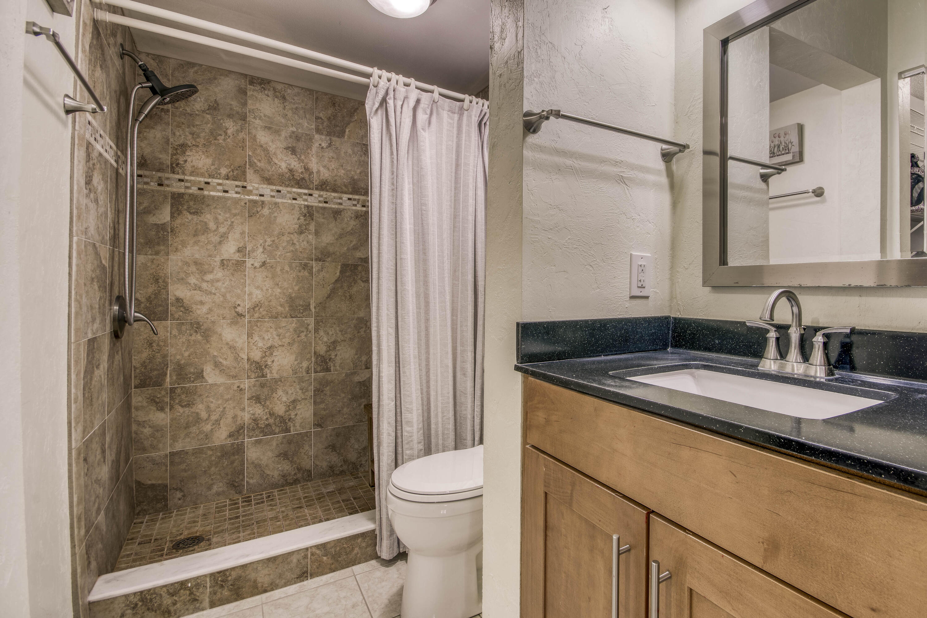 Golden Lakes Village Condo - Residential