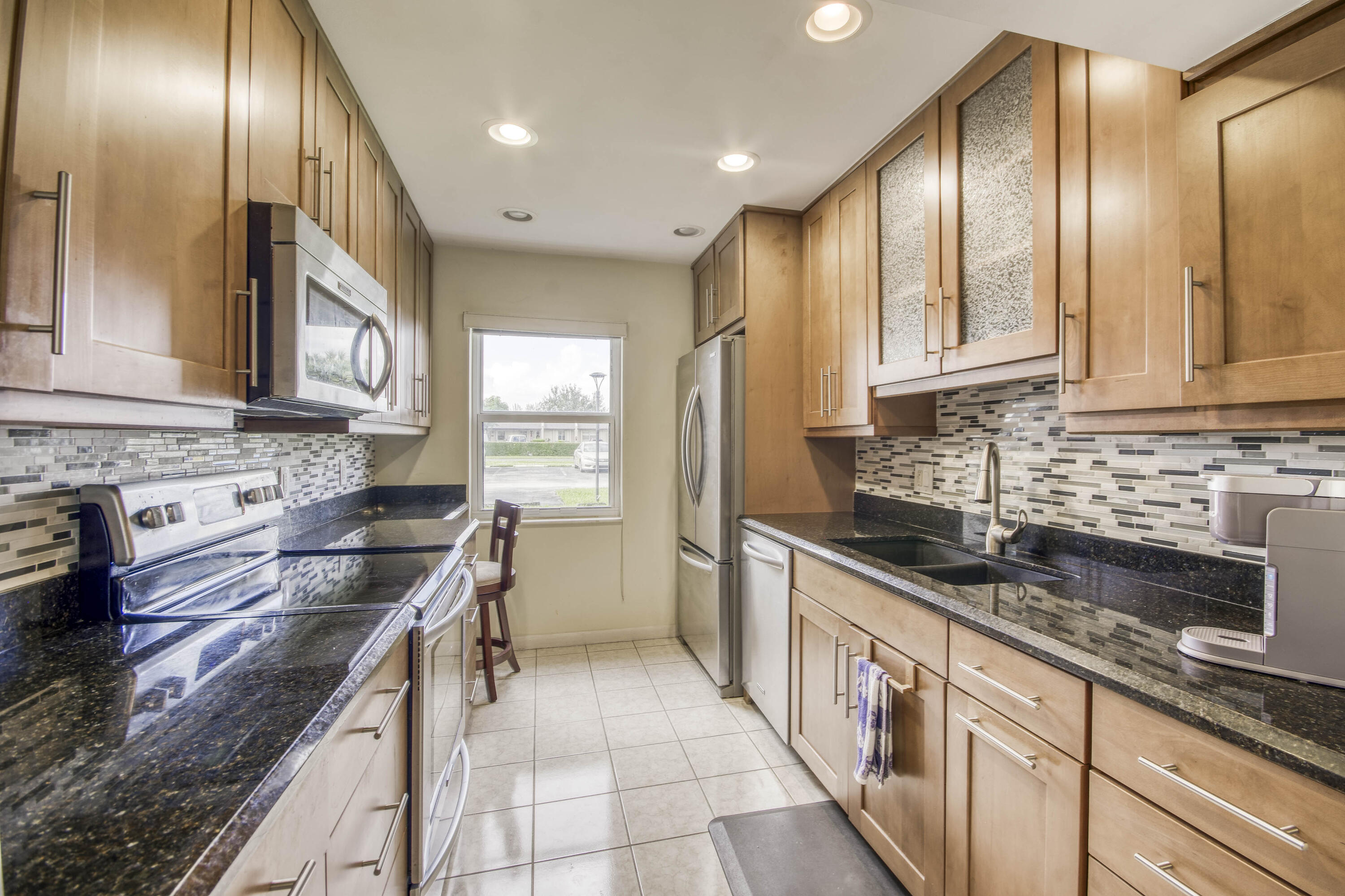 Golden Lakes Village Condo - Residential