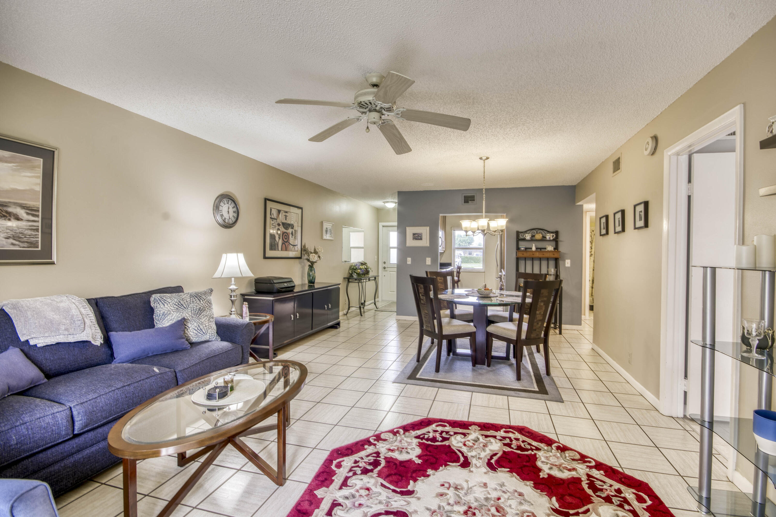 Golden Lakes Village Condo - Residential