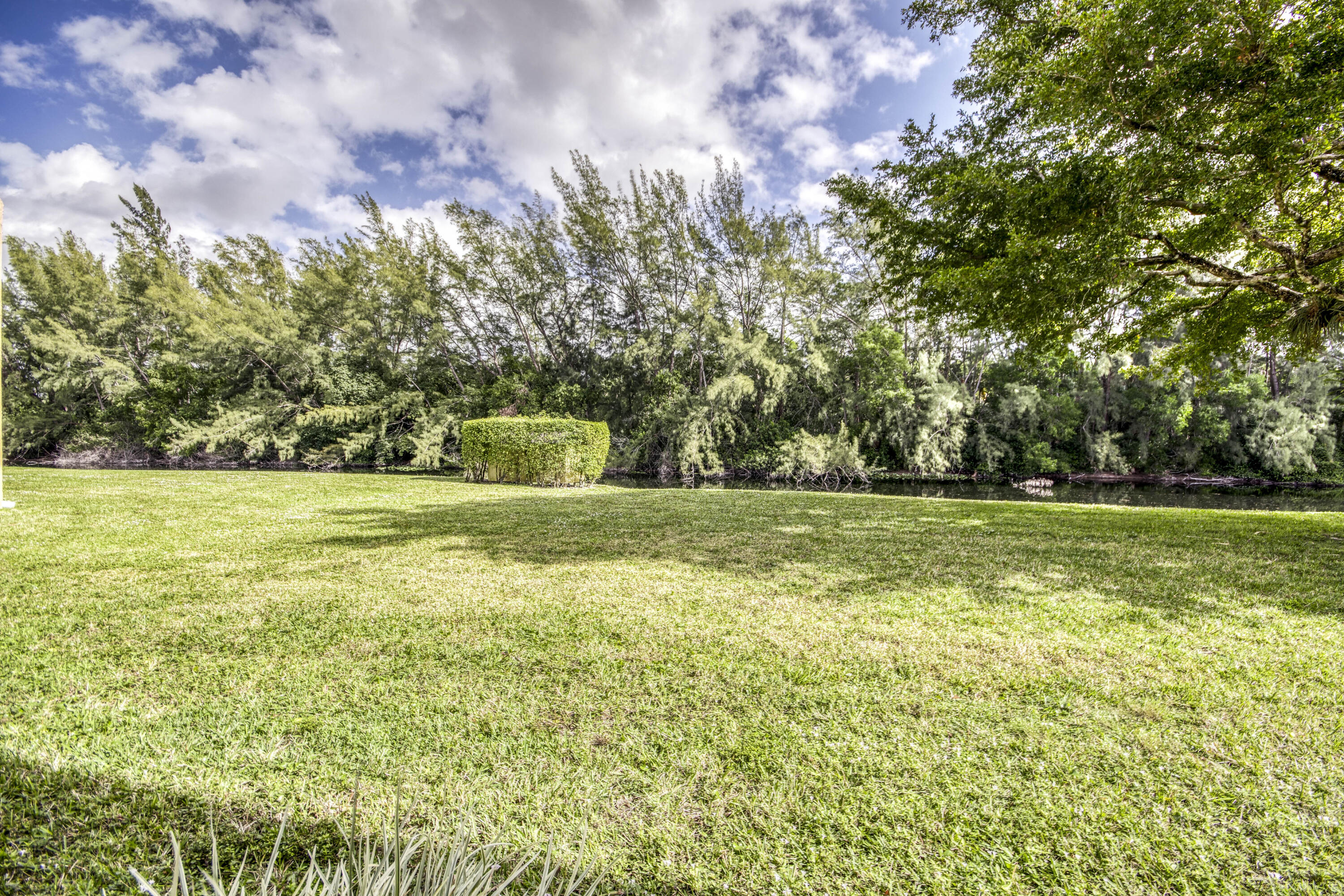 Golden Lakes Village Condo - Residential