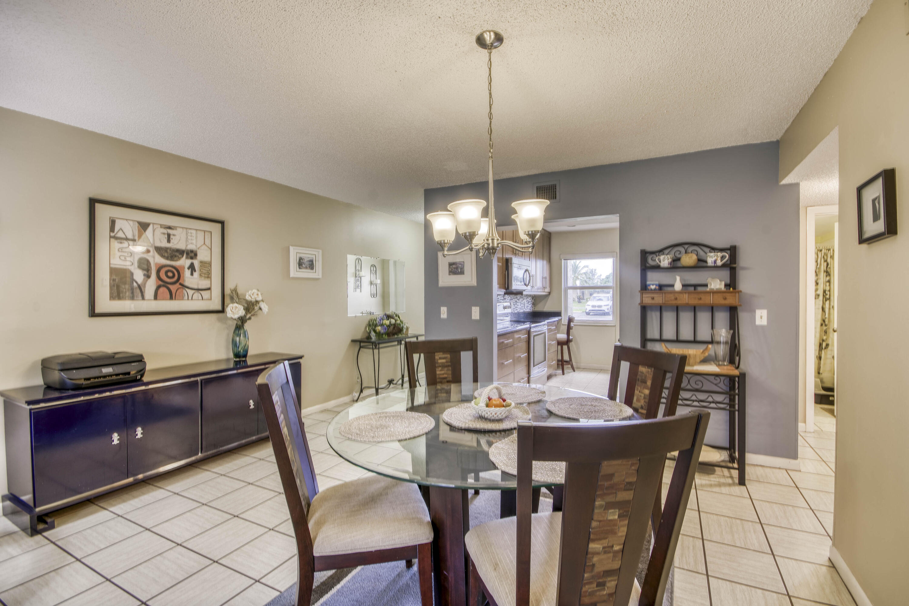 Golden Lakes Village Condo - Residential
