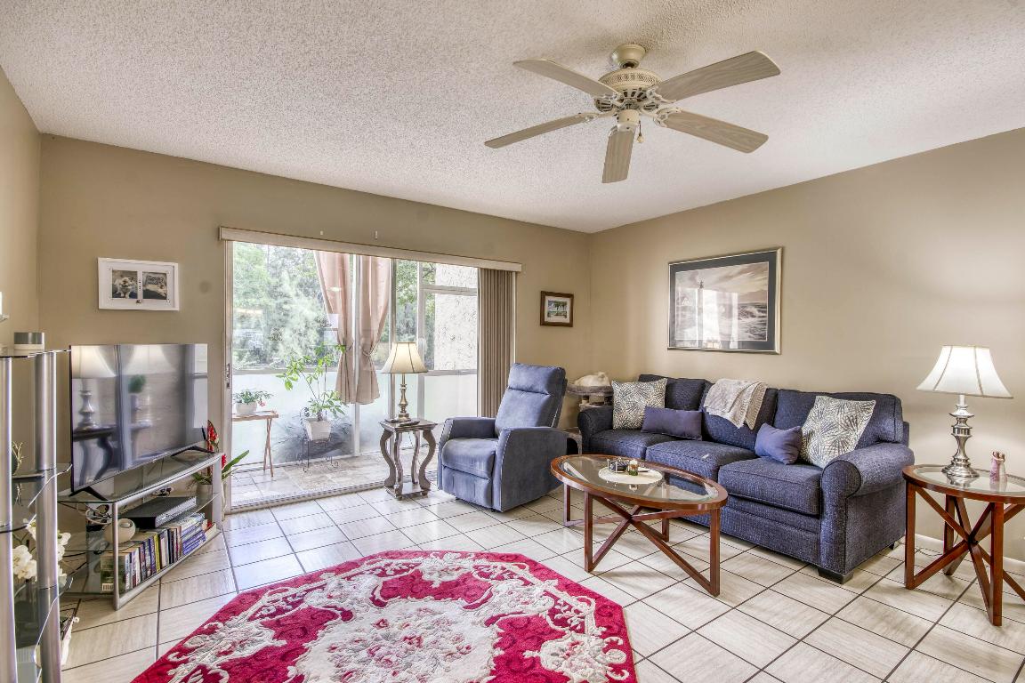 120 Lake Meryl Drive 117